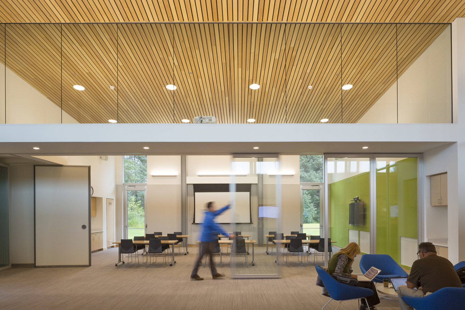 门登霍尔山谷图书馆-12