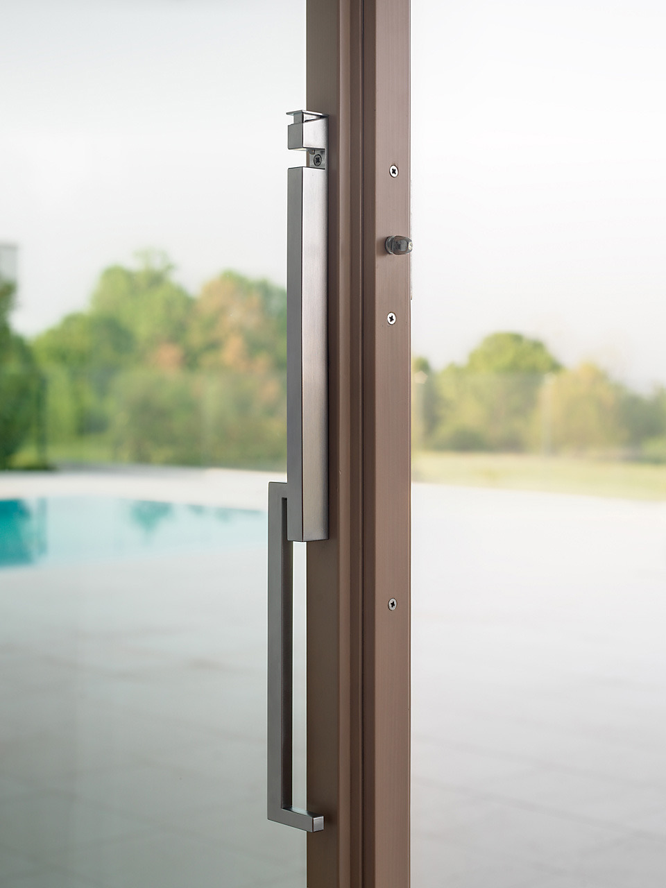 绿意环绕的意大利 Desenzano 别墅-8