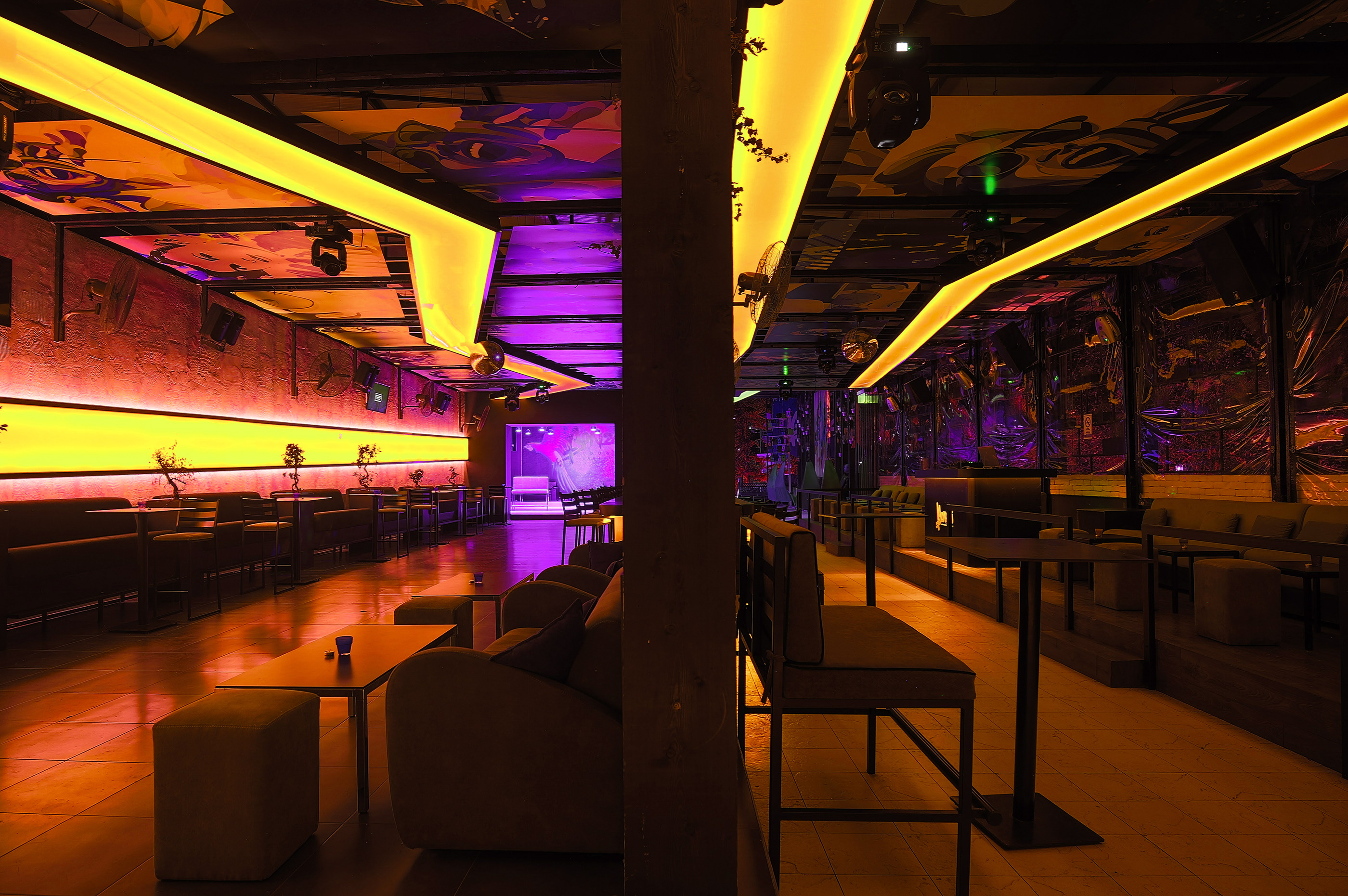 BONZAI Lounge Bar & Sushi-3