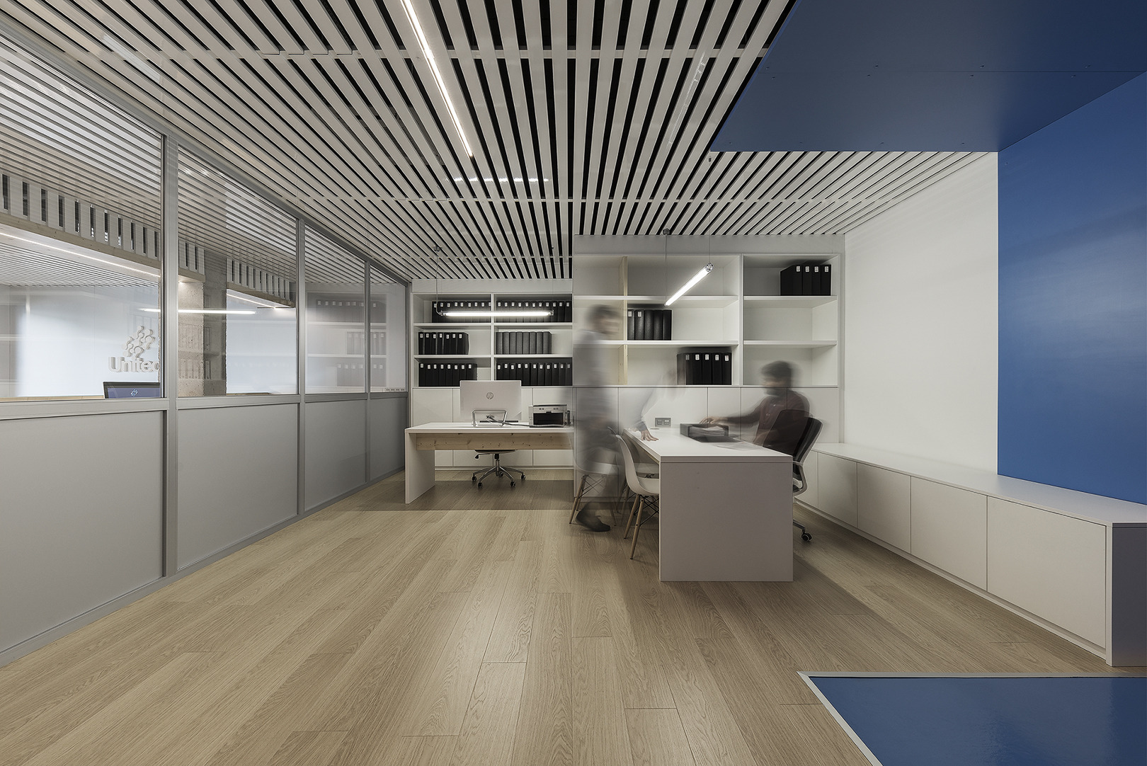 Unitec 维修中心·现代办公空间的巧妙设计-9