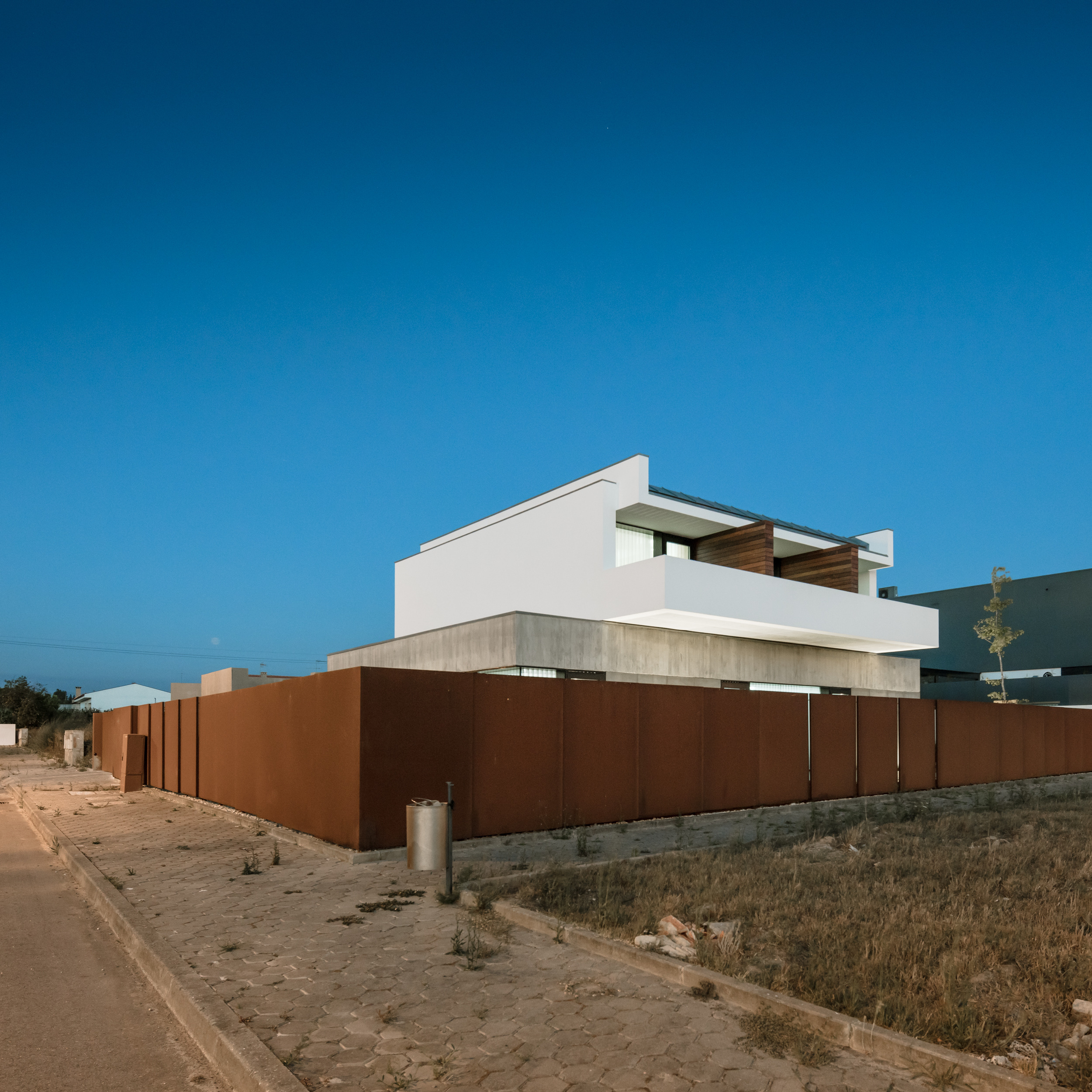 简约实用的新派住宅设计-38