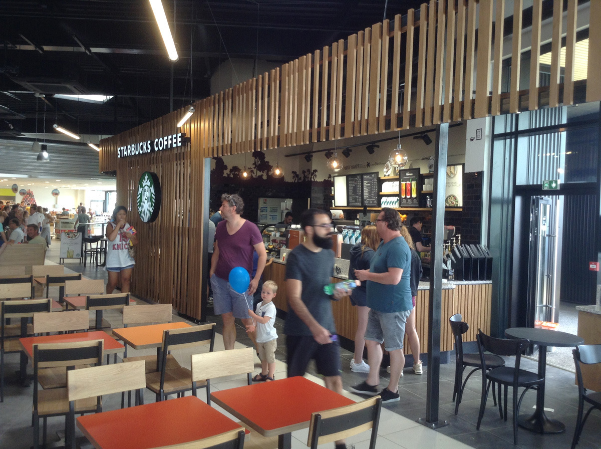 2017 年完成的 Autog Grill 餐厅设计-32