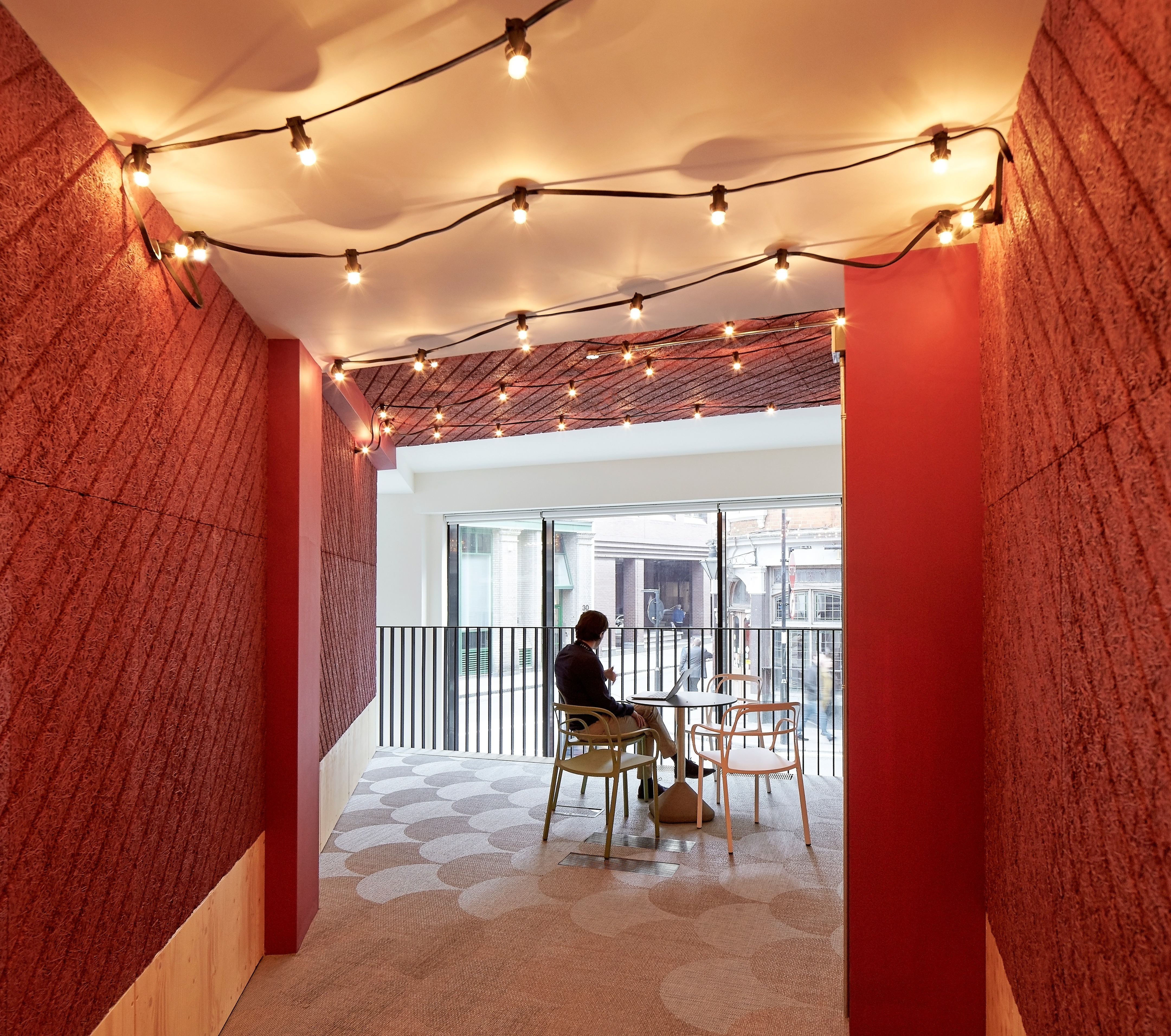 打造 MullenLowe 集团的“城市空间”-1