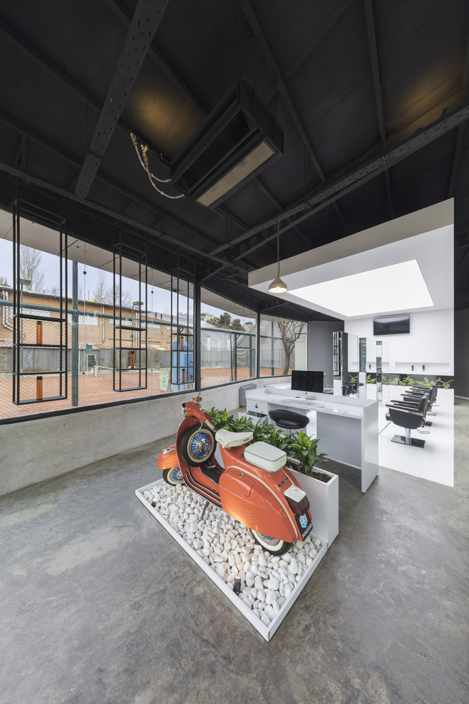 VIP 理发店,对称美学的极致运用-26