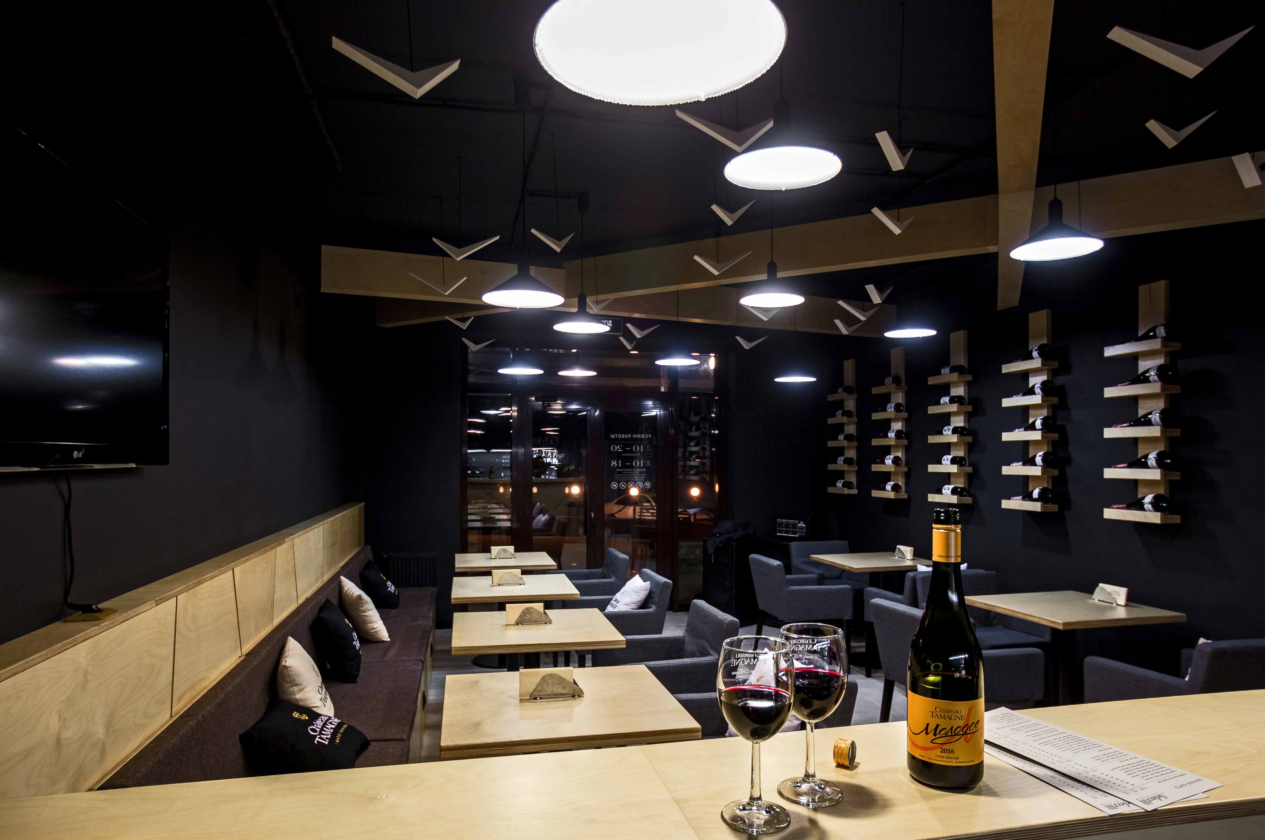 2016 年完成的葡萄酒吧品酒室设计-5