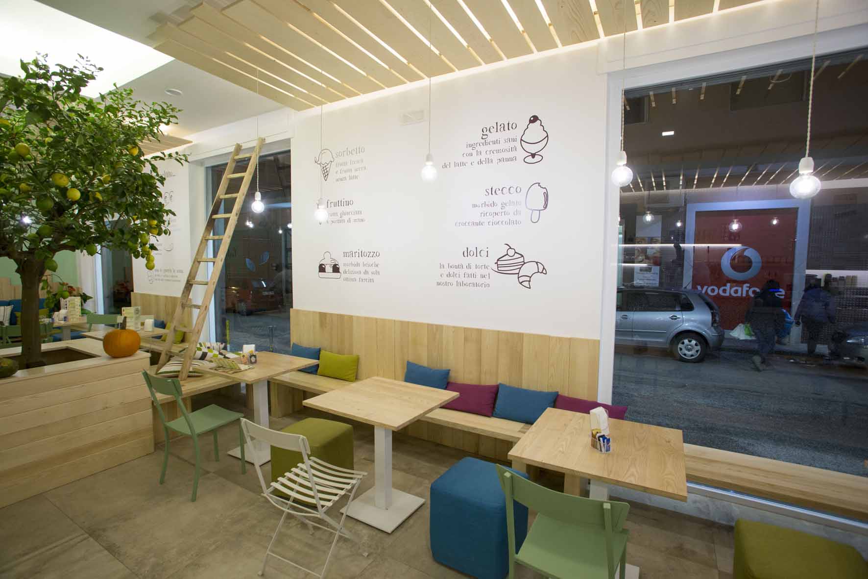 意大利 Citrus Gelateria 室内设计 | 融合传统与现代的休闲空间-2