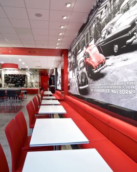 跨国连锁餐厅“Steak 'n Shake”室内设计案例解析