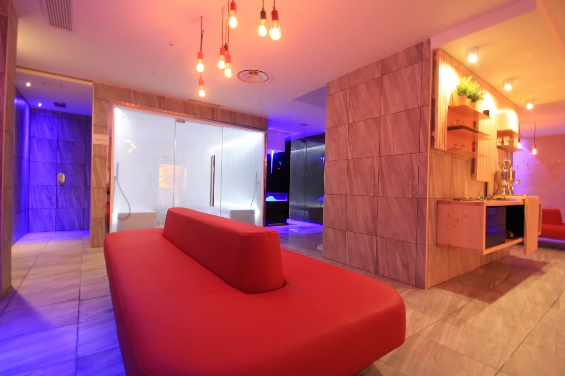 瑞费尔中央健康中心-19