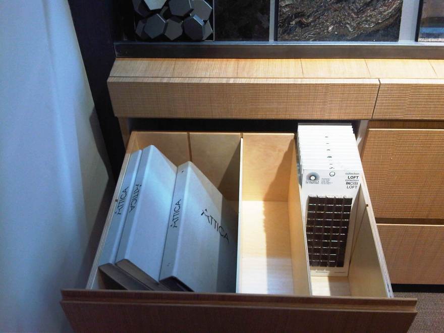 莫斯科 Belvedere 展示厅——珍稀材料与优雅设计的完美结合-4