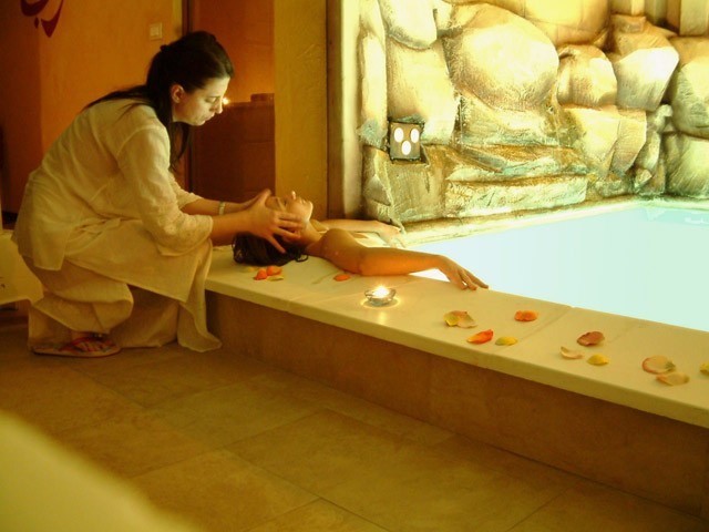 2005 年完成的"SUN PLANET"室内设计案例-28