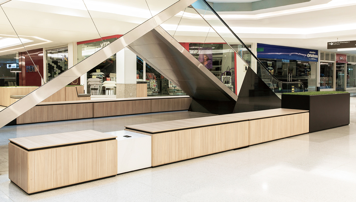 贾德尔·阿尔梅达，朱莉安娜·里奥布兰科，安德烈·德托尼，拉斐尔·阿达米，亚历·安德烈·马亚达纳，卡罗琳娜·梅里齐，让·卡洛斯-10