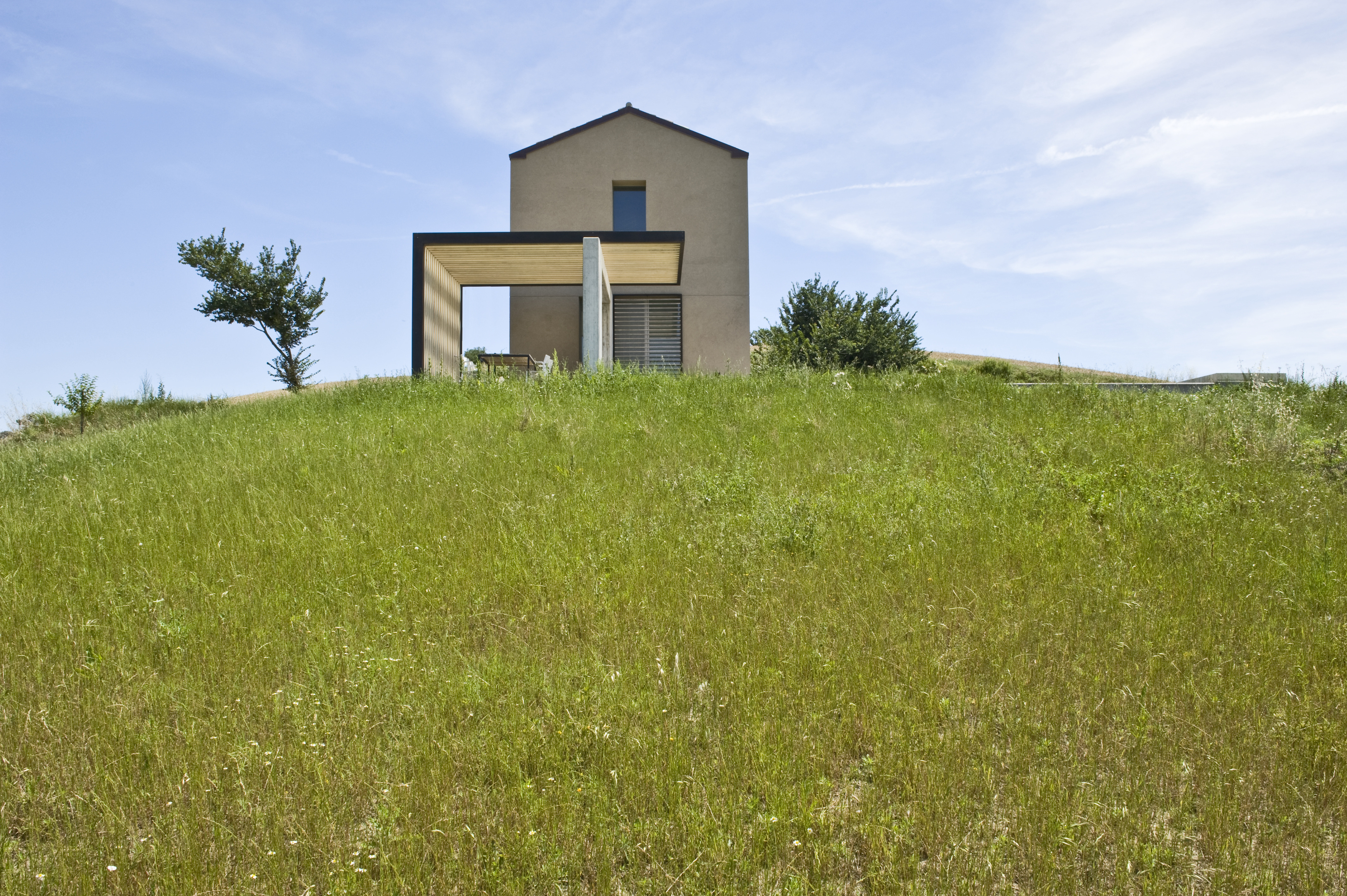 2016 年完工的极简乡村住宅设计-0