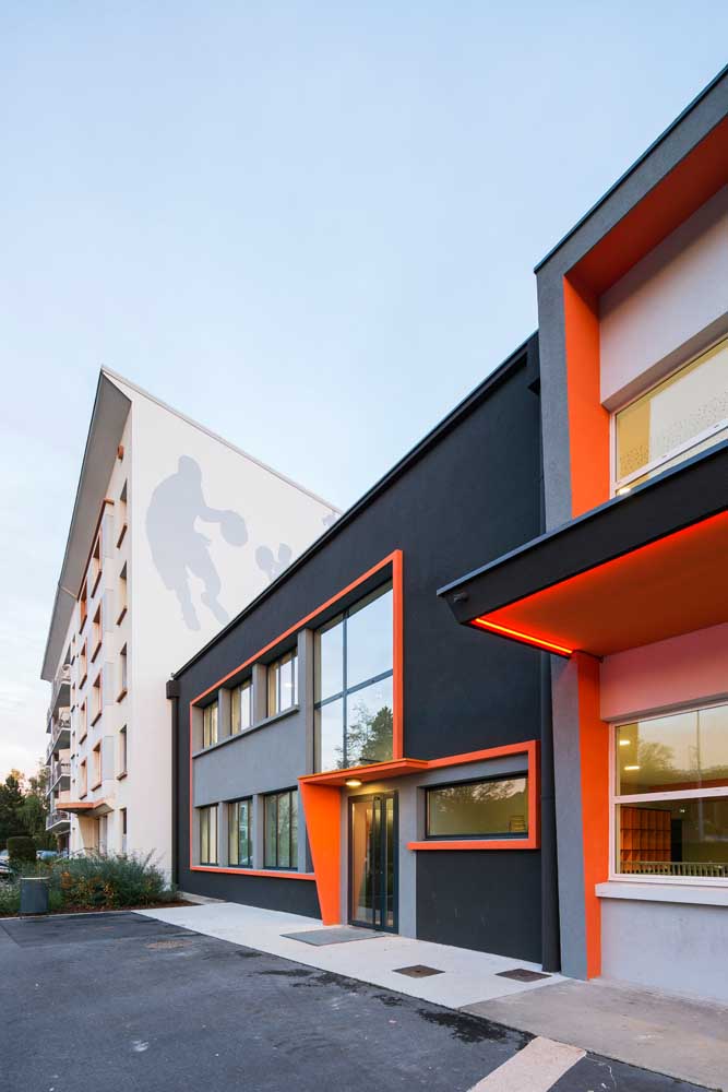 圣马塞尔的 Carrier 体育馆翻新-33