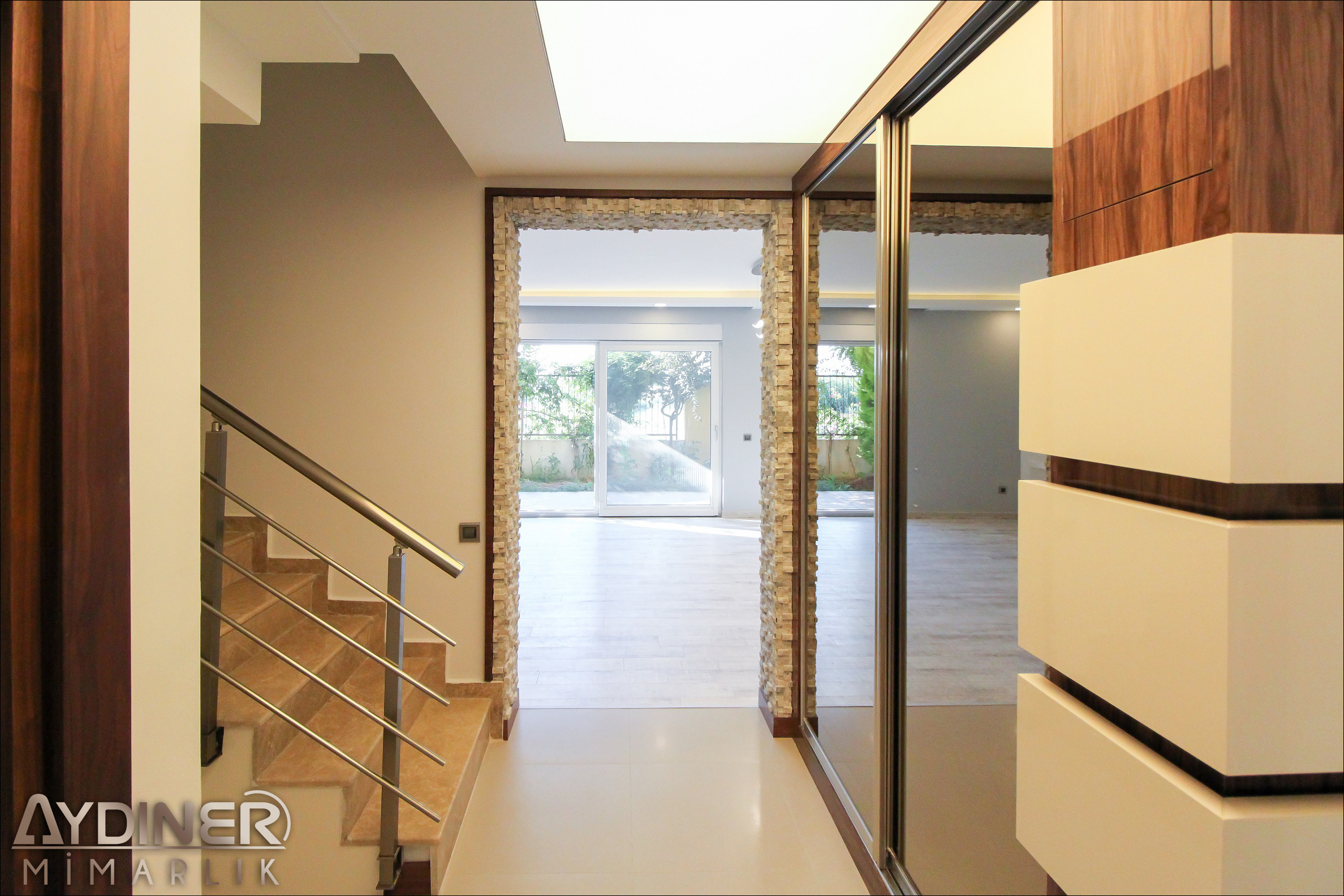 2017 年完工的独栋别墅室内设计案例-10