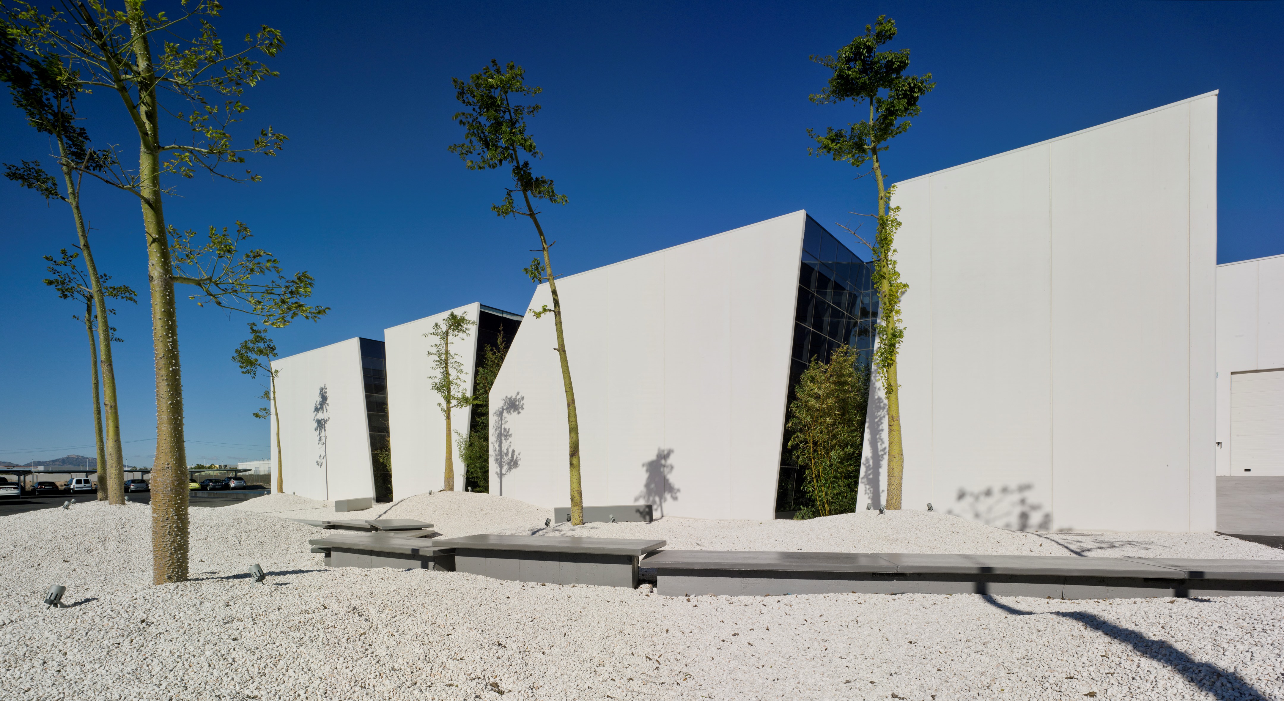 竹影婆娑的 GOMARCO 总部办公空间-9