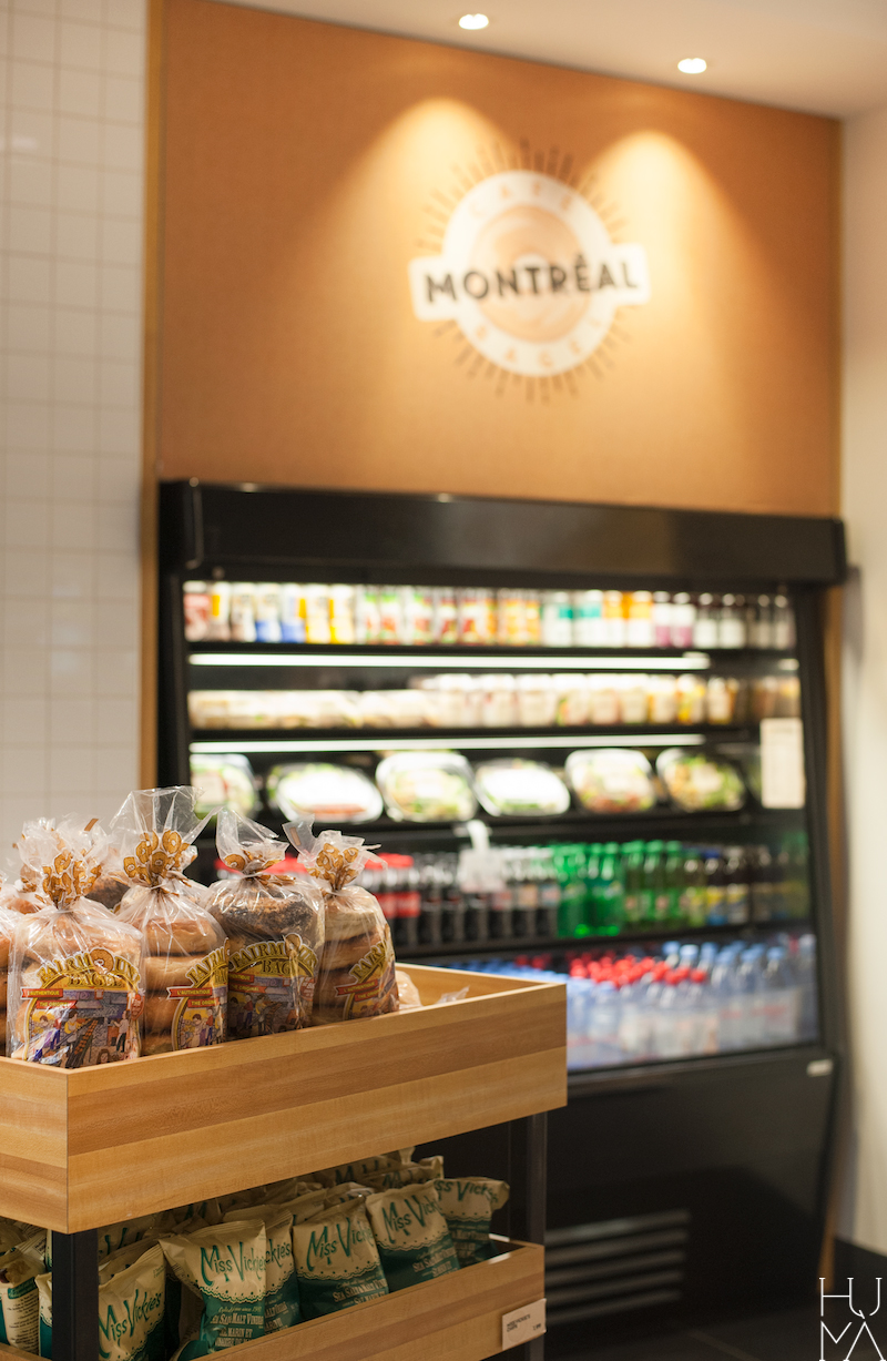 蒙特利尔机场美食广场，Humà 设计新视角-26