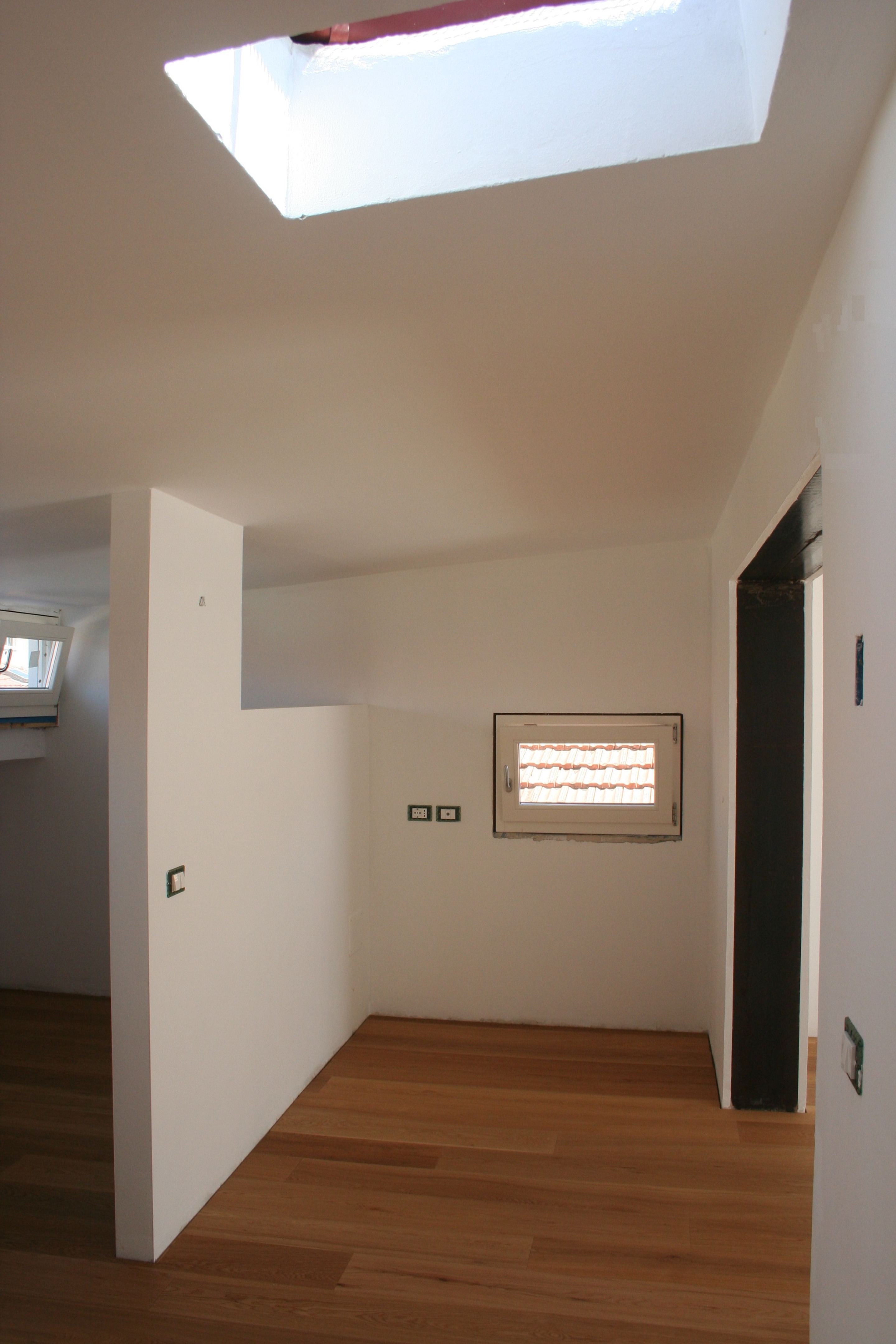 2014 年完成的“金属木质”公寓设计-29