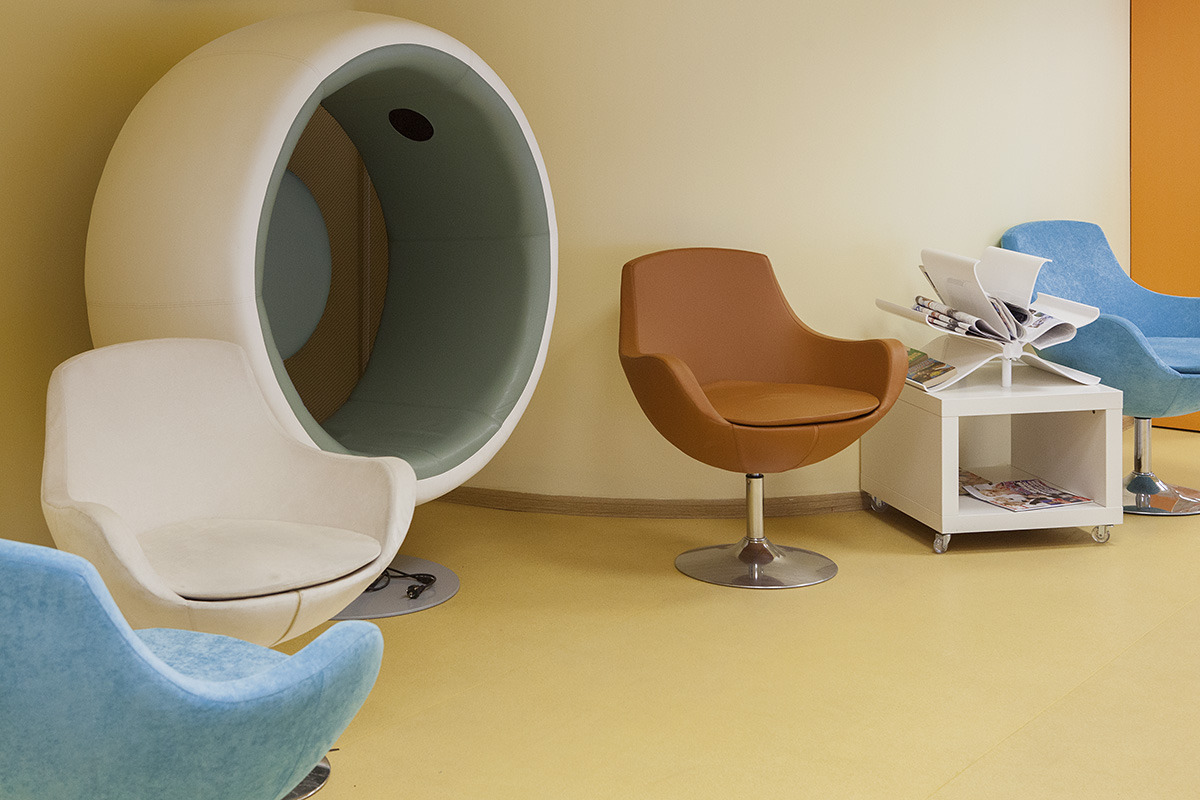 彩色科技油气场 · 州立石油天然气大学图书馆-7