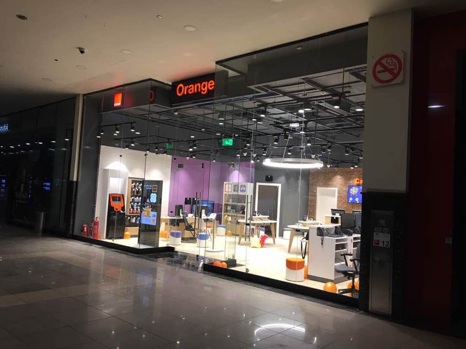 阿拉伯橙购物中心分店-7