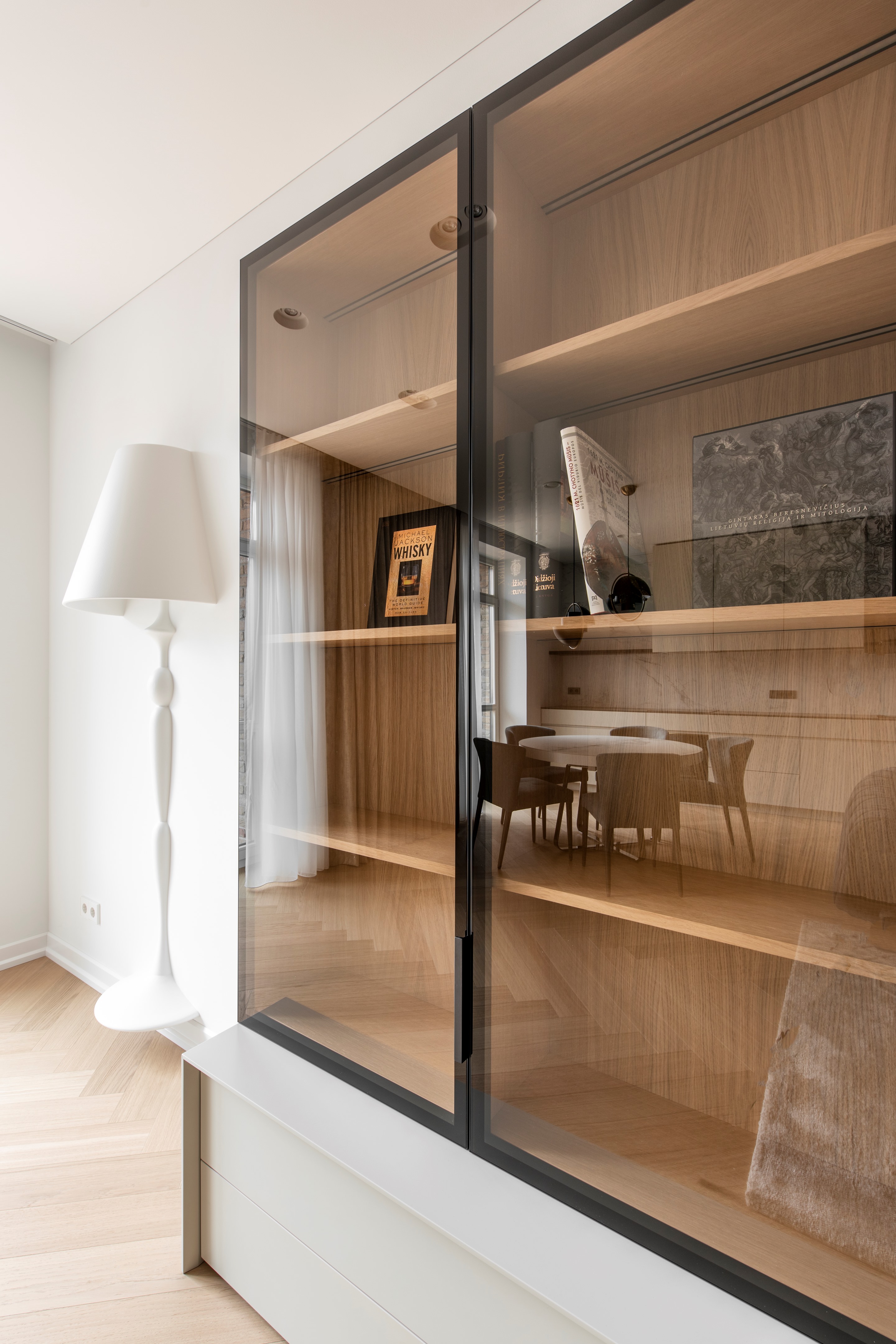 2018 年完成的乌兹普尼斯公寓室内设计-10