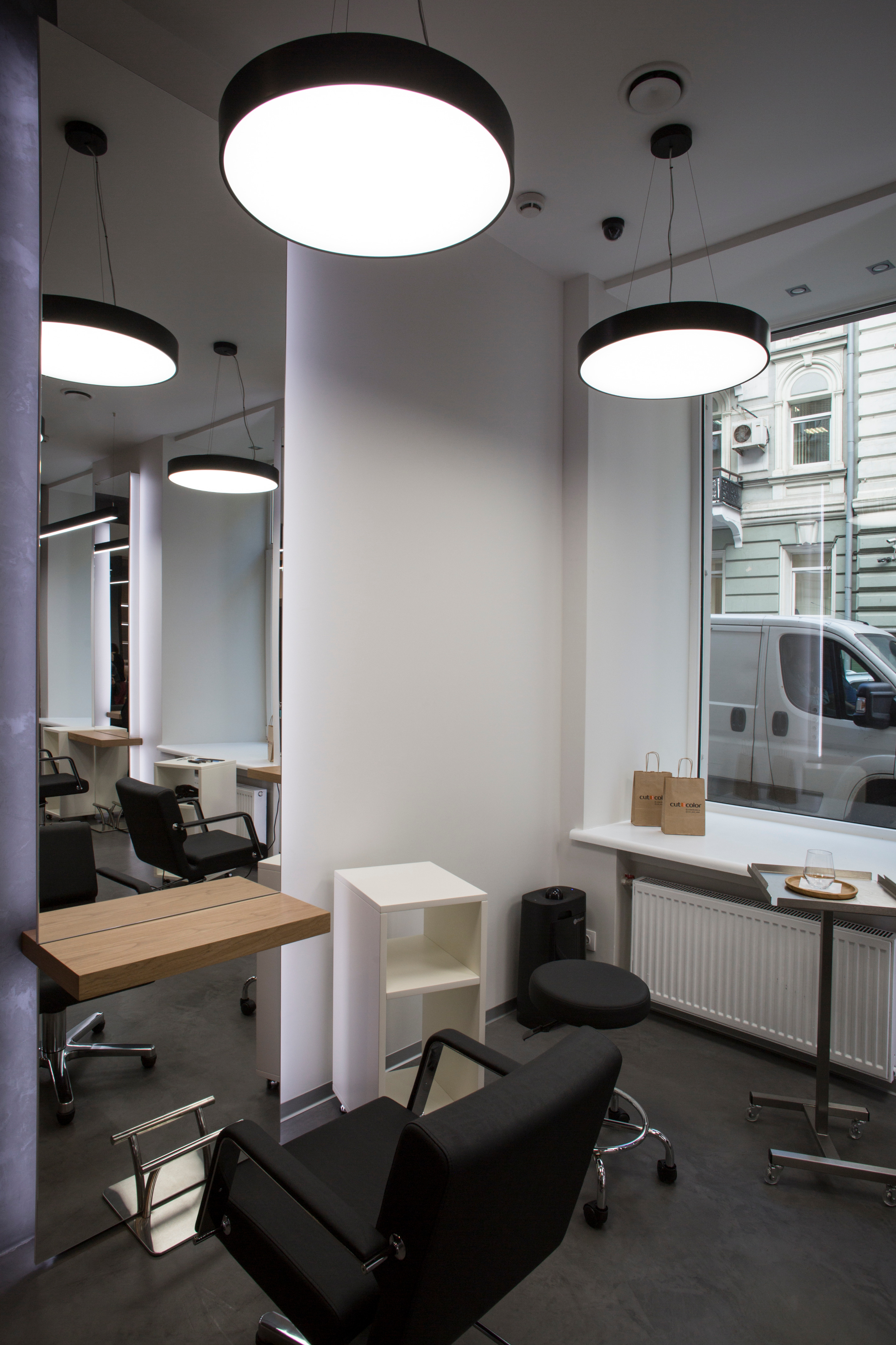 美发沙龙剪与染-5