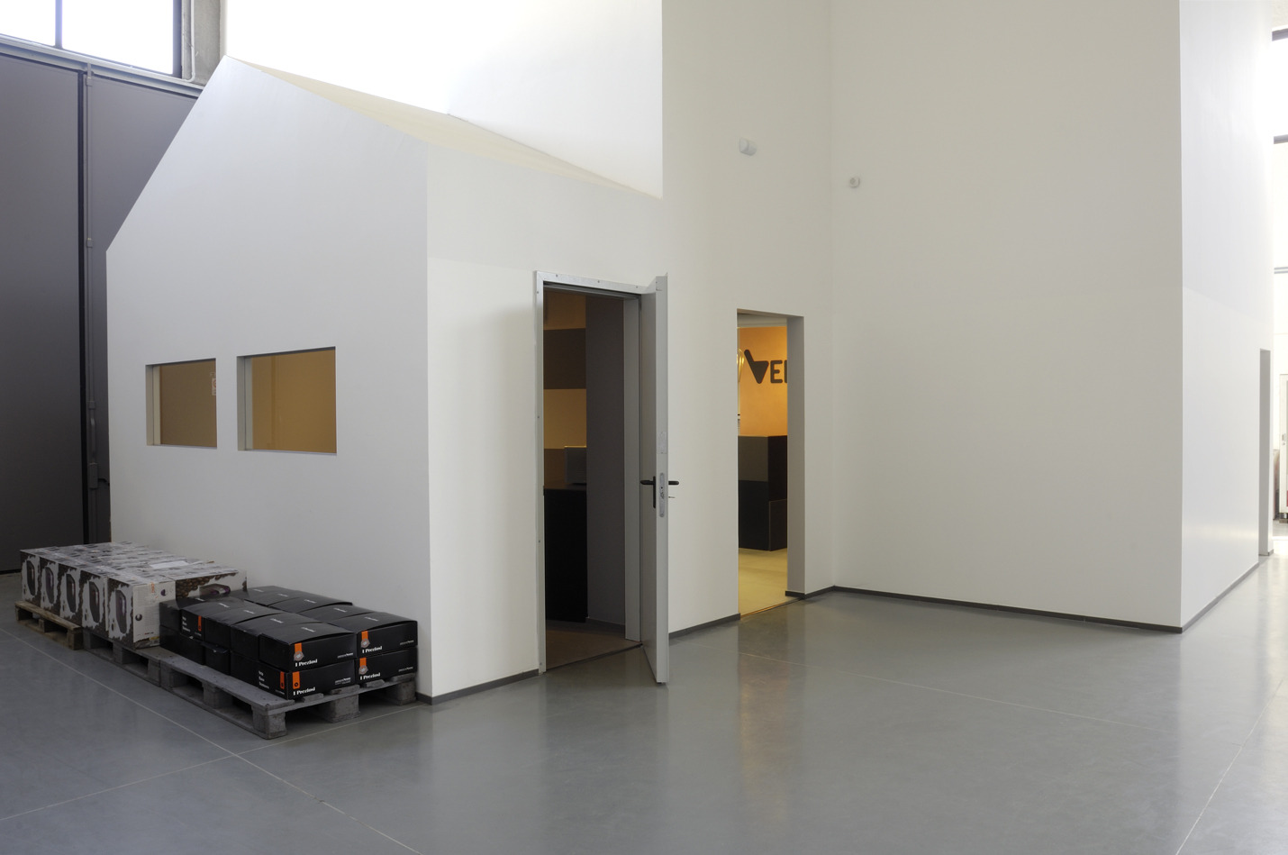 颠覆工业风，打造灵动办公空间-19