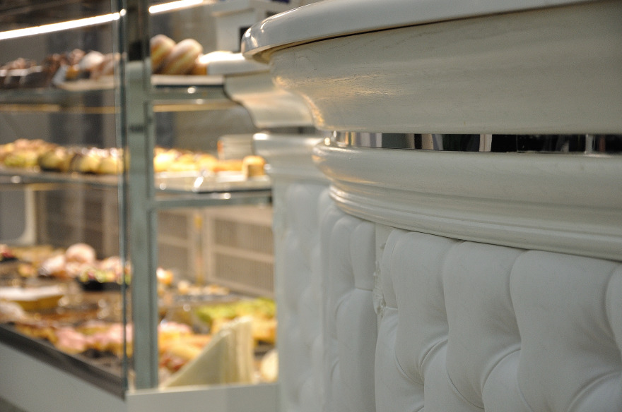 意大利优雅小糕点店-3