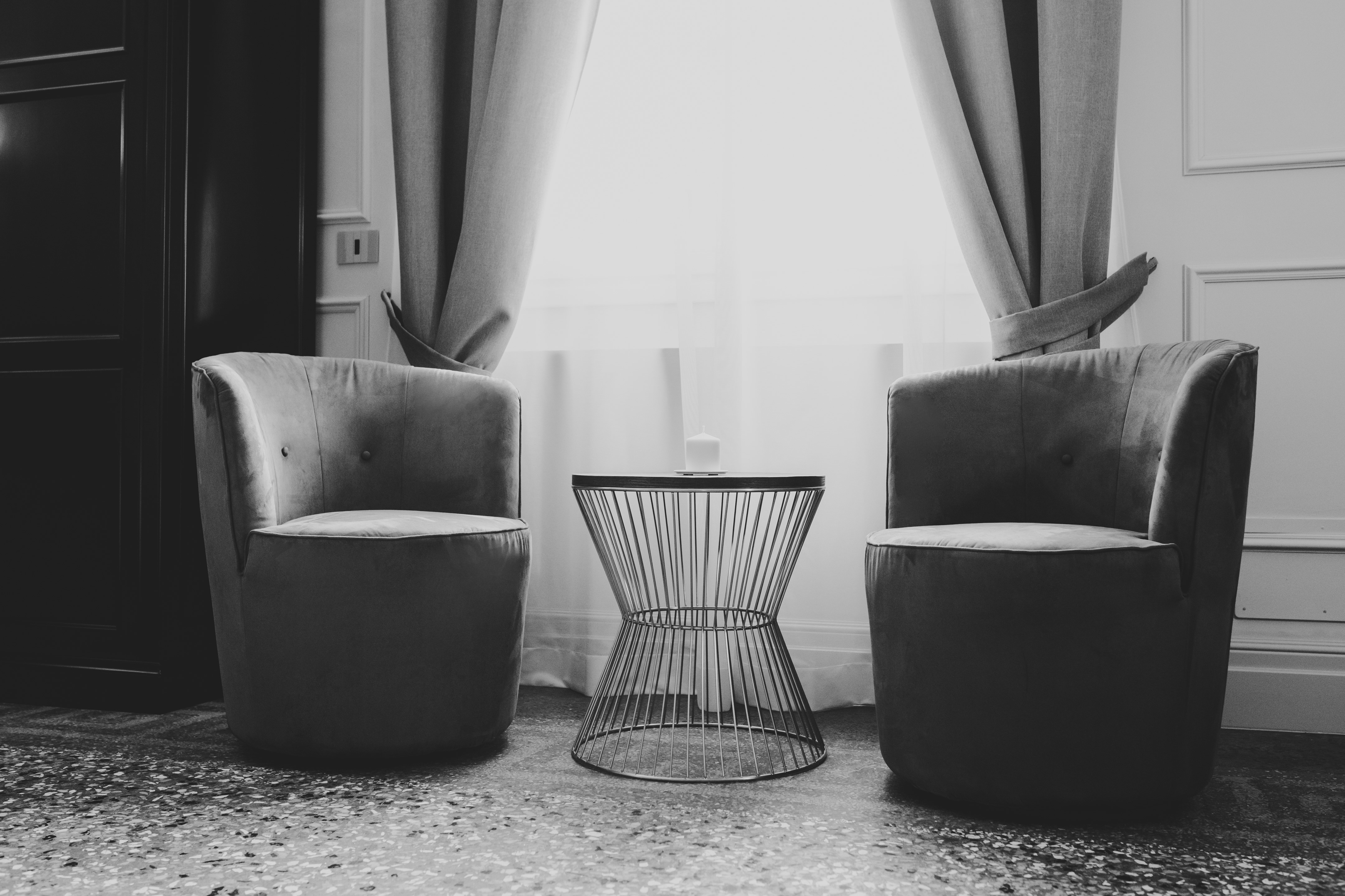 意大利博洛尼亚百年建筑的奢华套房新生-80