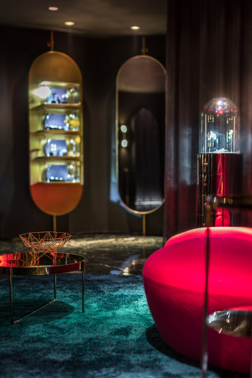 心灵之窗 | 郑一珠宝展示空间-6