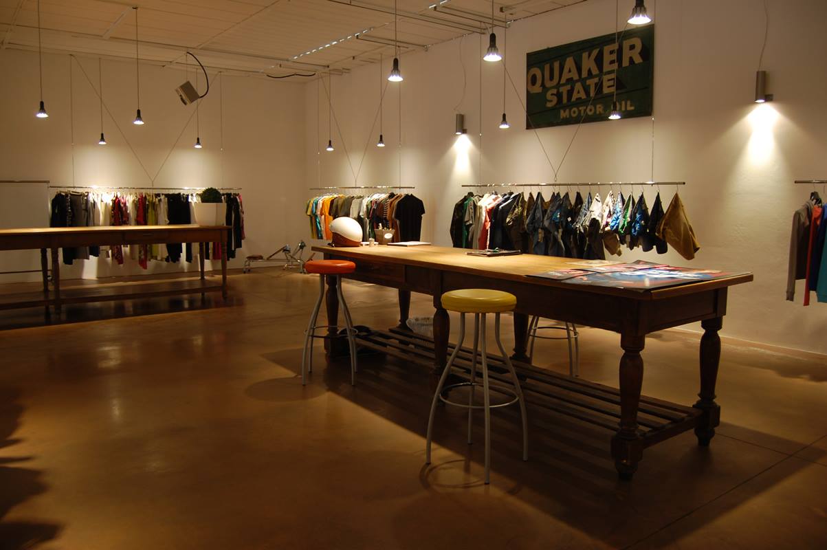 旧店翻新演绎时尚空间——B.Group Showroom-0