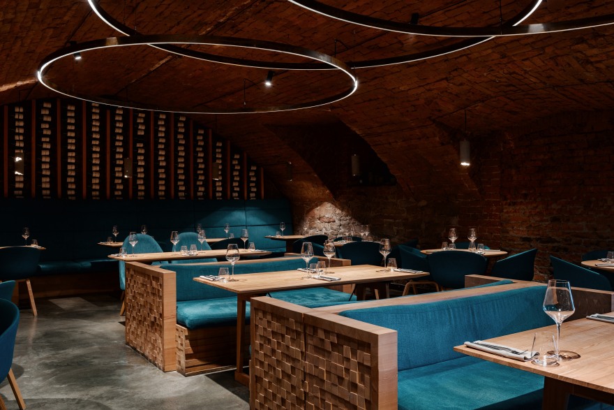 俄罗斯请 0.75 北欧餐厅 | 木材、砖石营造独特氛围-6