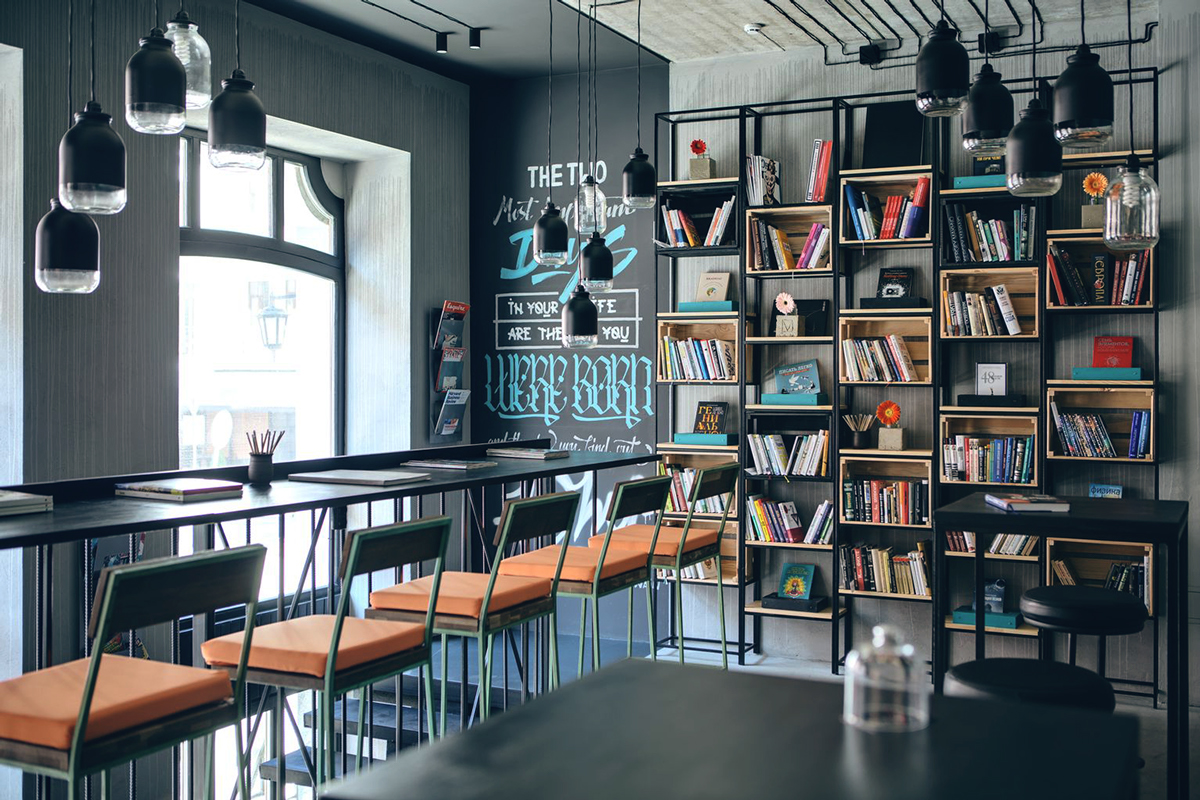 BOTAN Library Ukraine, Kyiv, Vozdvizhenka-8