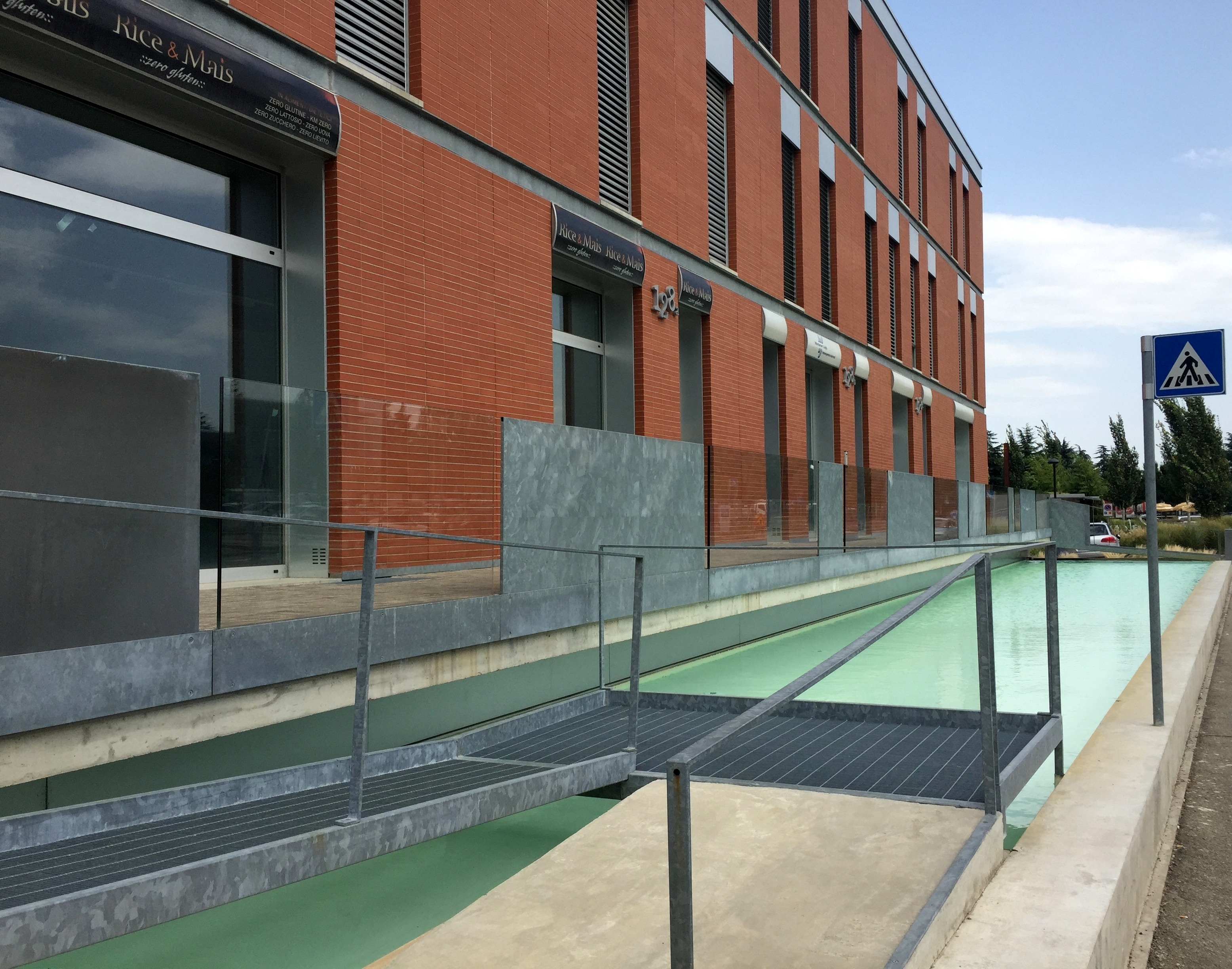 2013 年完成的 Direzionale 办公楼 | 精简现代的设计风格-61