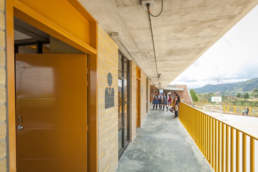 查帕拉尔乡村学校-52