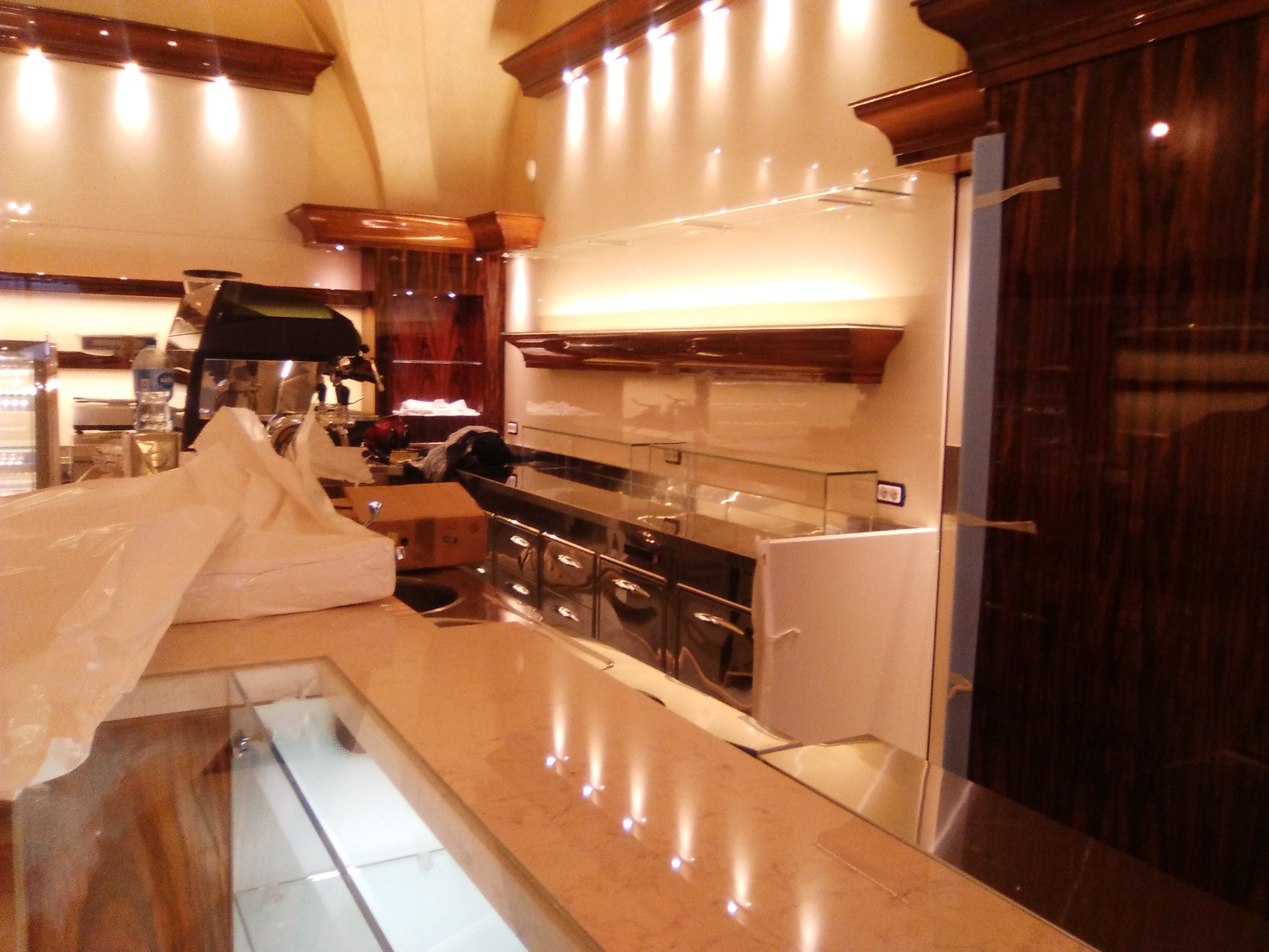 2016 年完成的意大利风格咖啡馆设计-16