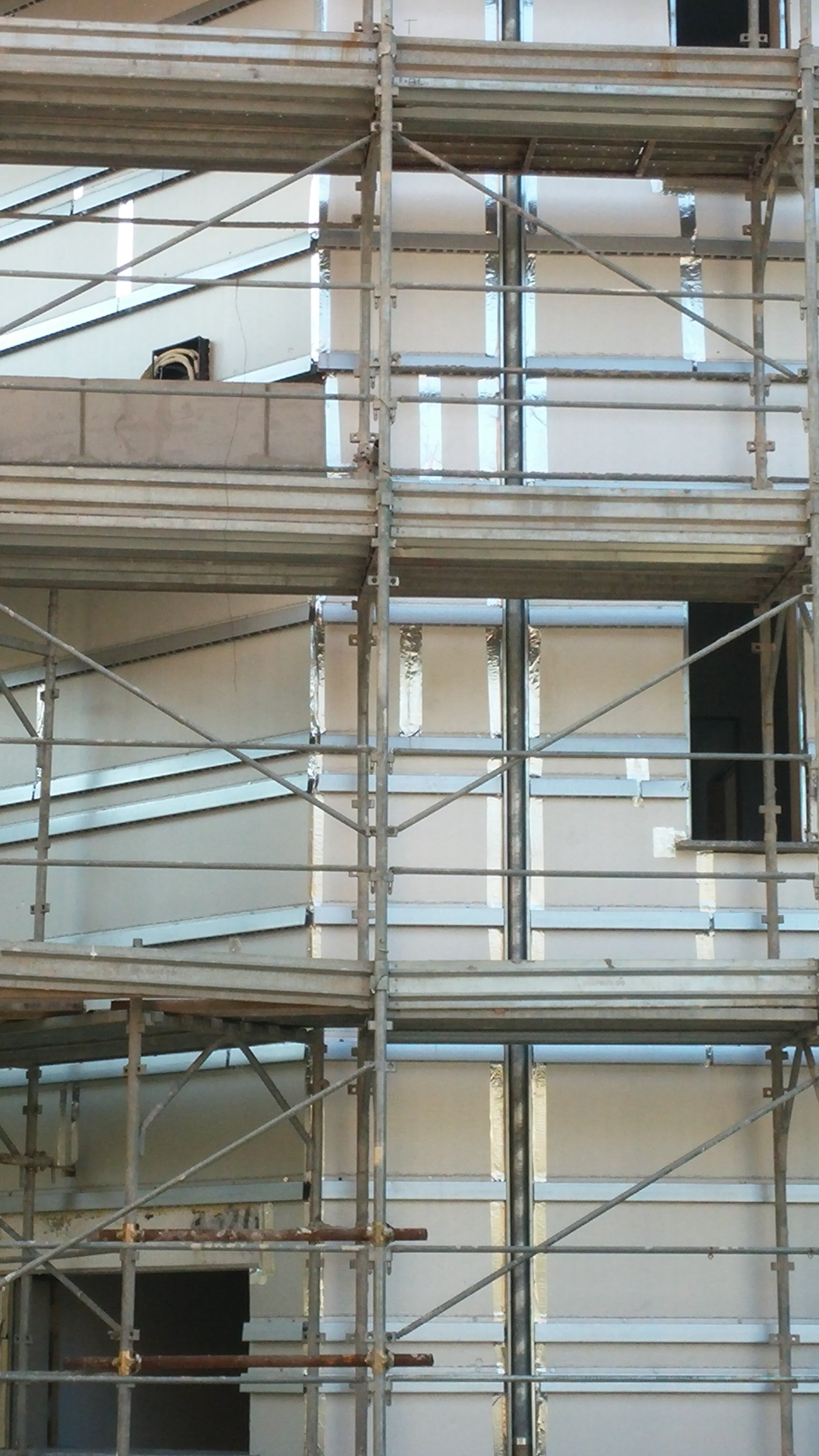 米兰 San Donato 新住宅楼,彩色瓷砖与保温系统的创新结合-15