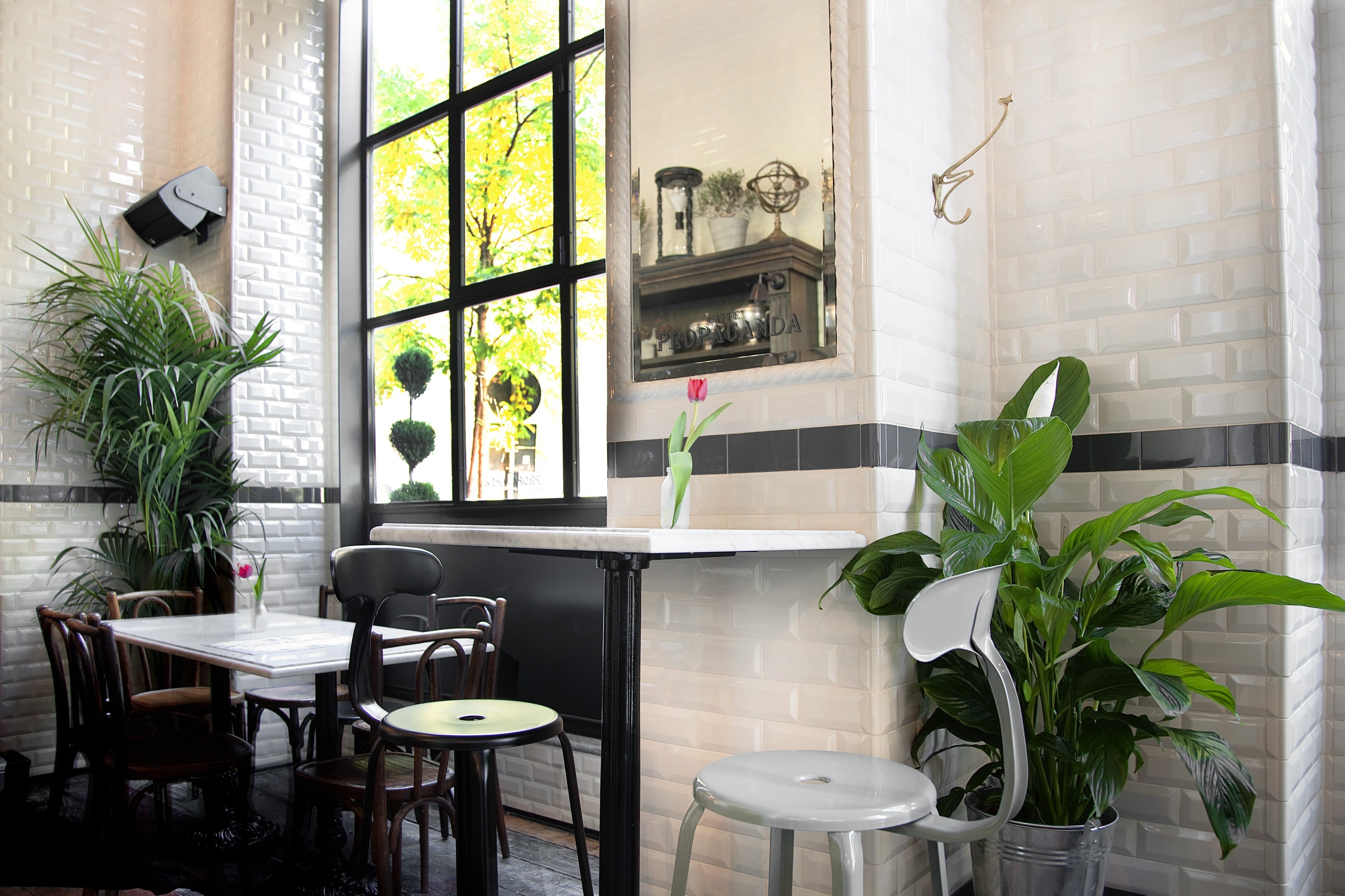 罗马“地铁砖”餐厅 - 复古与现代的完美融合-9
