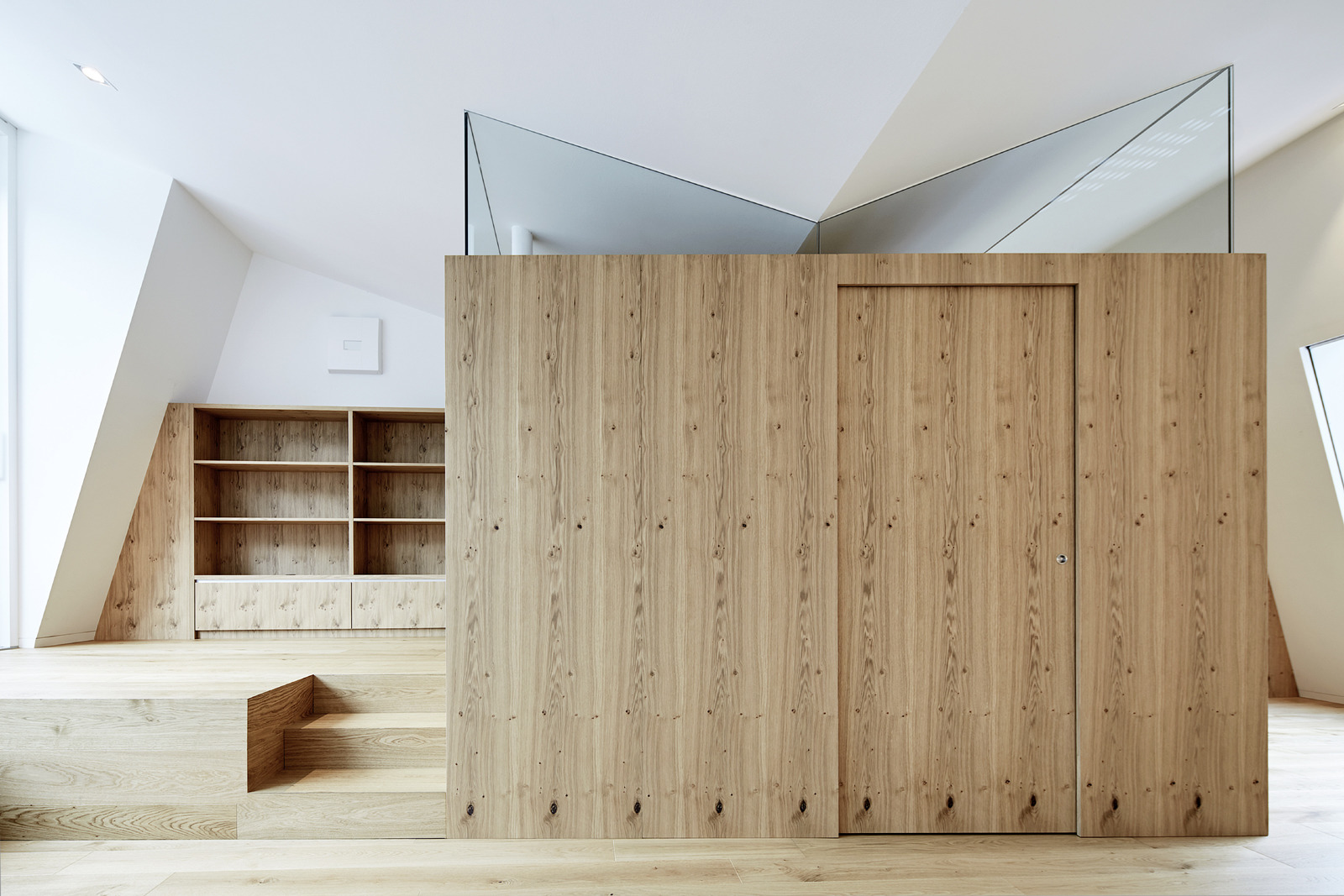 穿越时空的设计复兴 · 水瀑路 17 世纪建筑改造-5