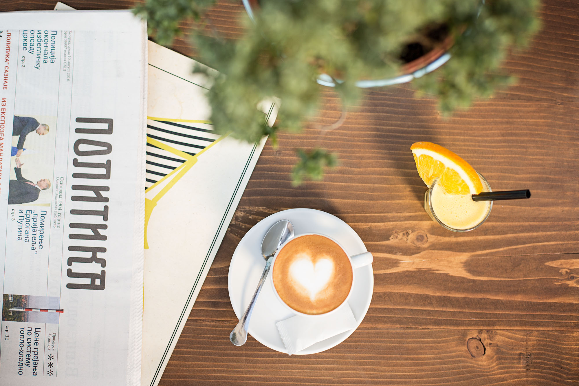 Serbia 咖啡厅 | 金属架构与咖啡色彩的完美融合-35