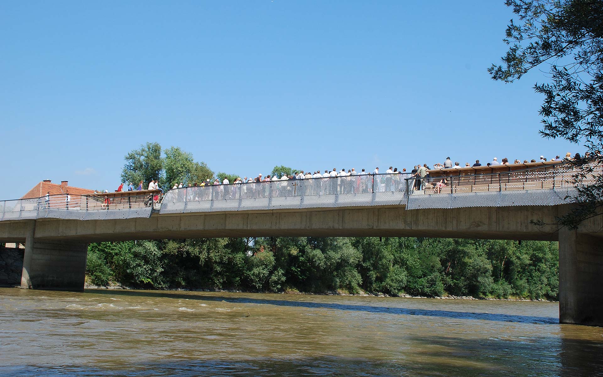 跨界之桥 · 连接文化和生活的艺术之作-8