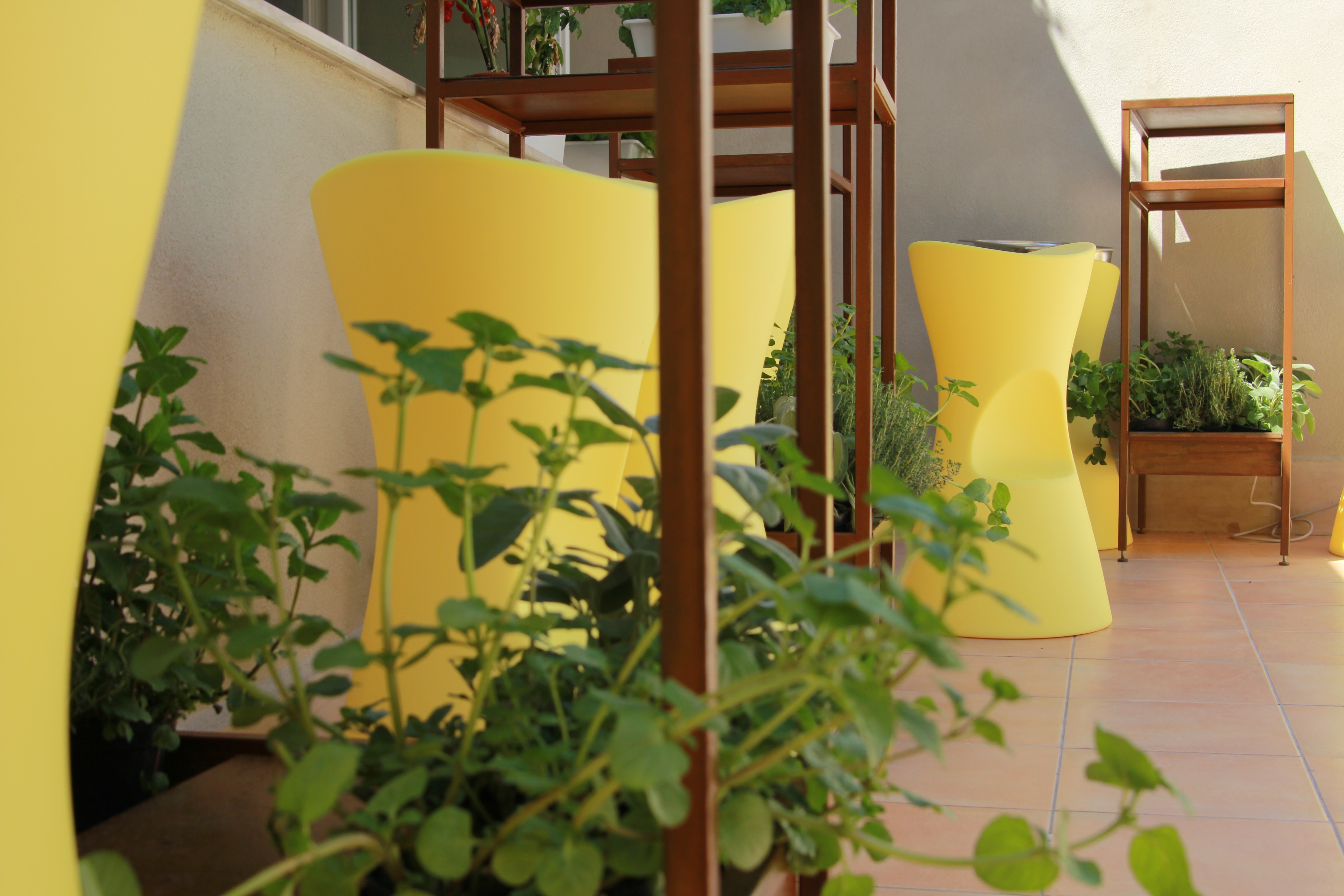 绿意盎然的城市花园——"Verde Matematico"餐厅设计-15