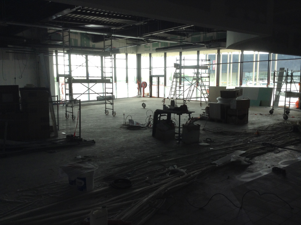 2017 年完成的 Autog Grill 餐厅设计-16