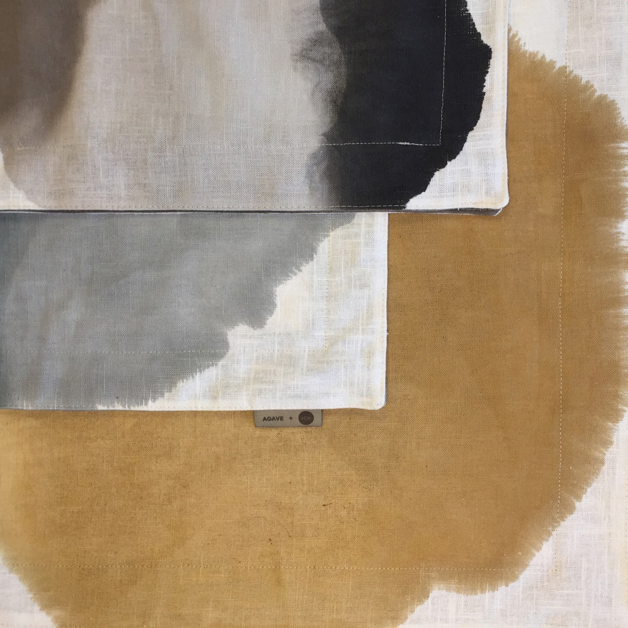 FCH 与 Agave 合作推出亚麻枕头-10