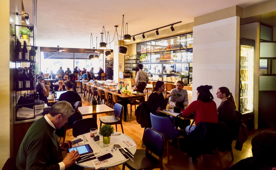 罗马 Molino 烘焙坊,温馨意式空间-1