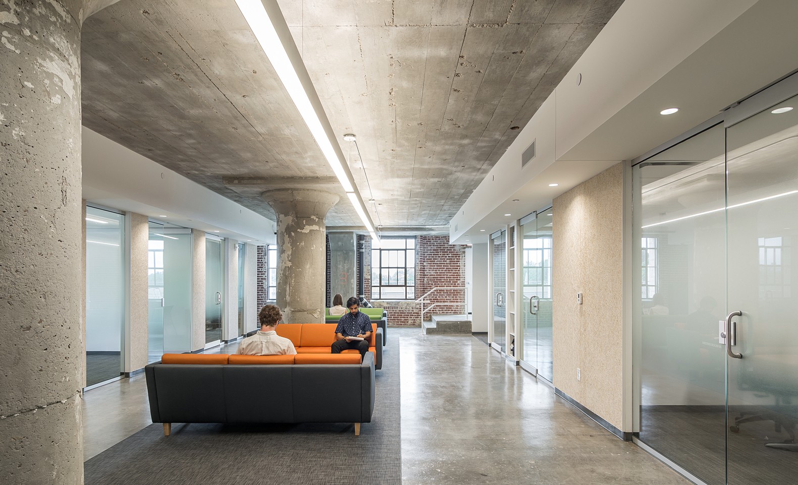 孟菲斯教师之家——垂直聚落中的知识绿洲-5