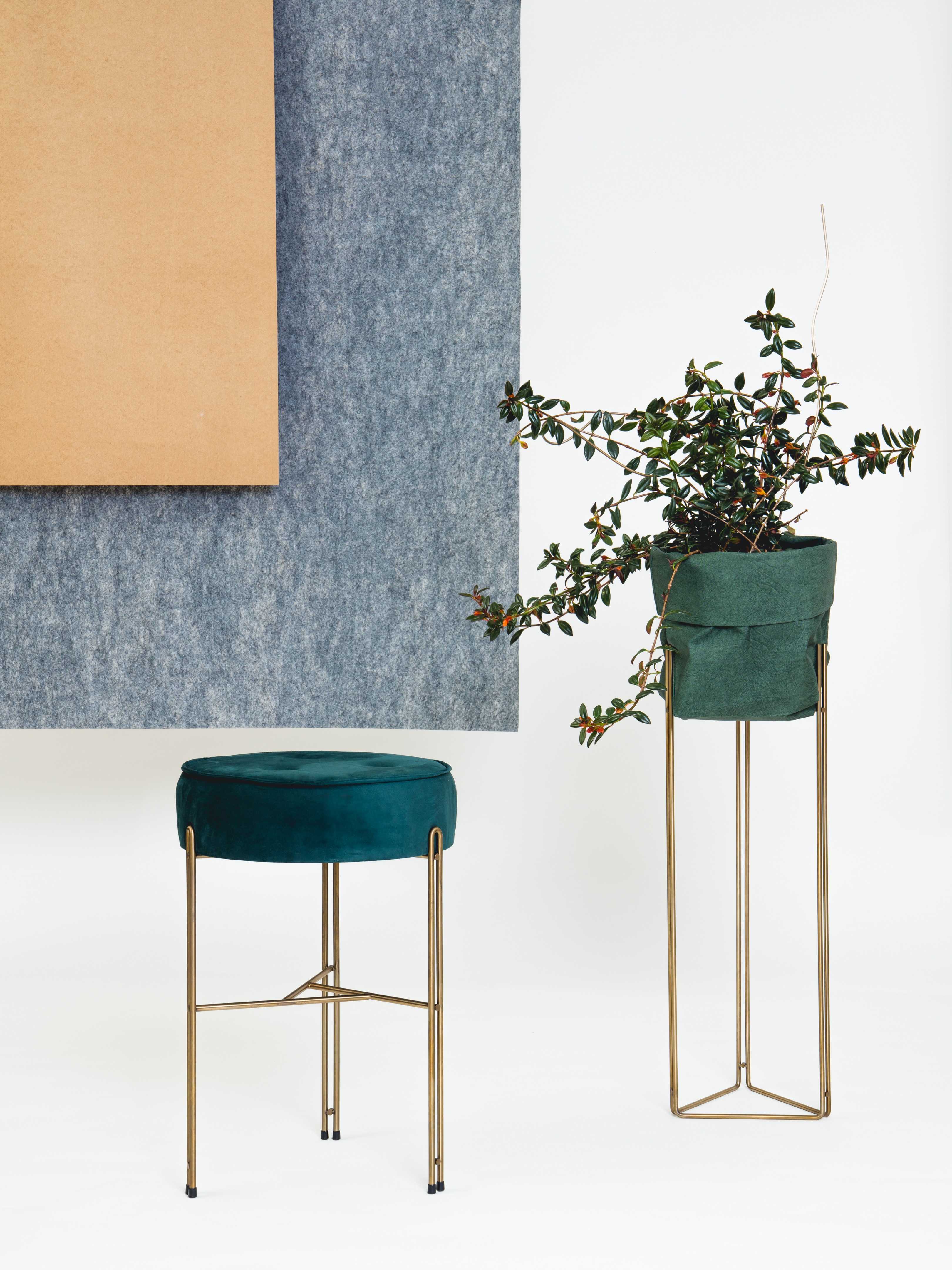 Linha 系列家具 | 灵活金属杆打造的多功能绿植与家居设计-5