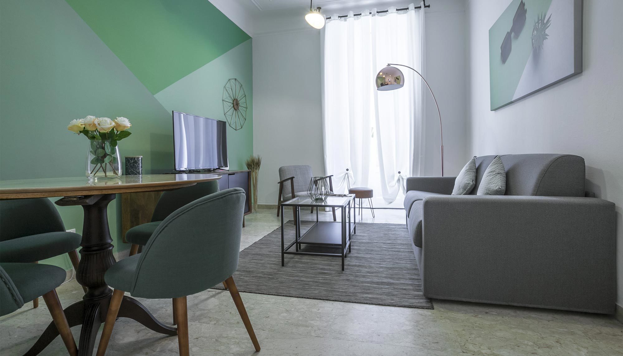 米兰旧公寓的时光穿梭之旅-1