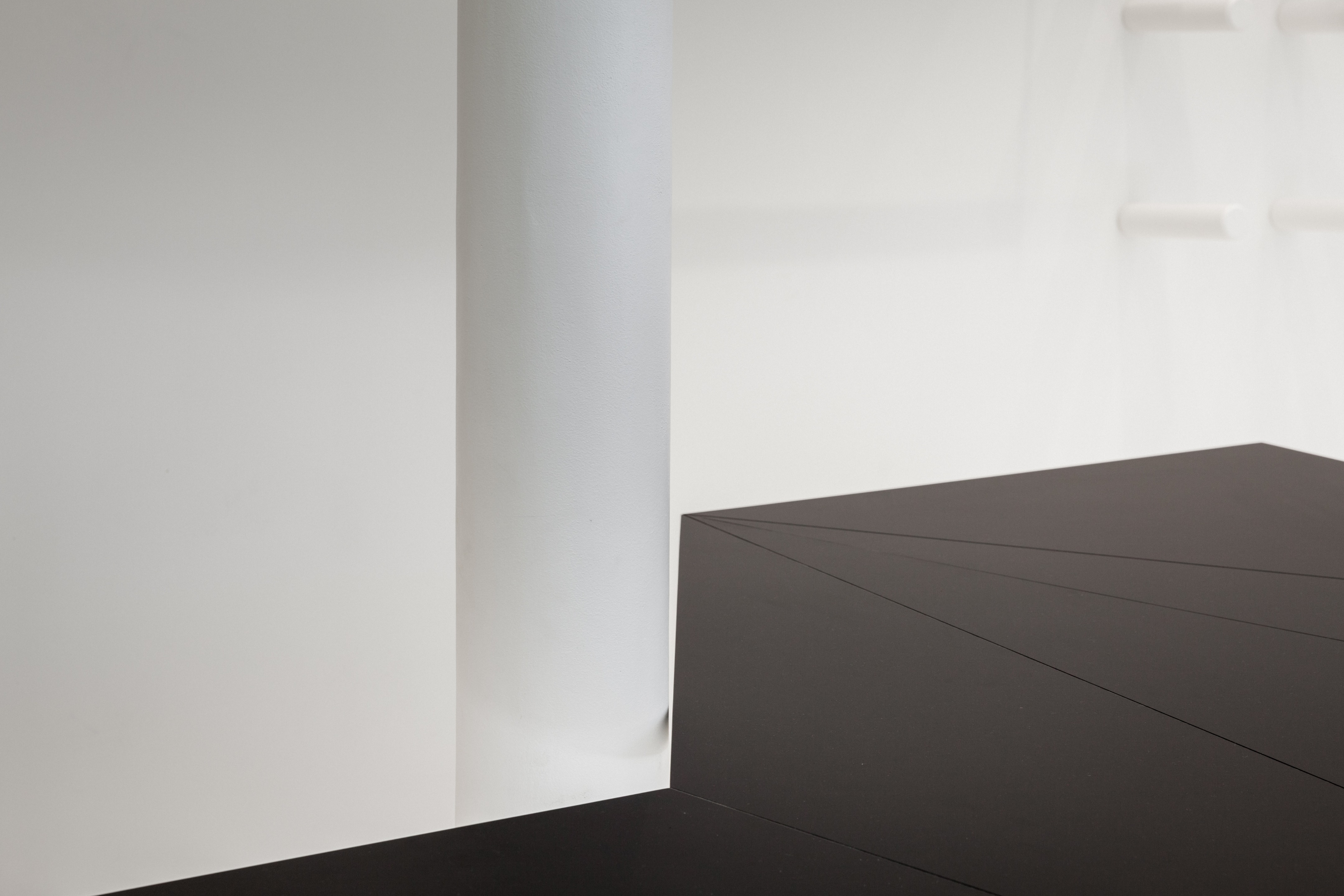 巴黎“Besides Kimchi”概念店 韩风潮流新地标-18