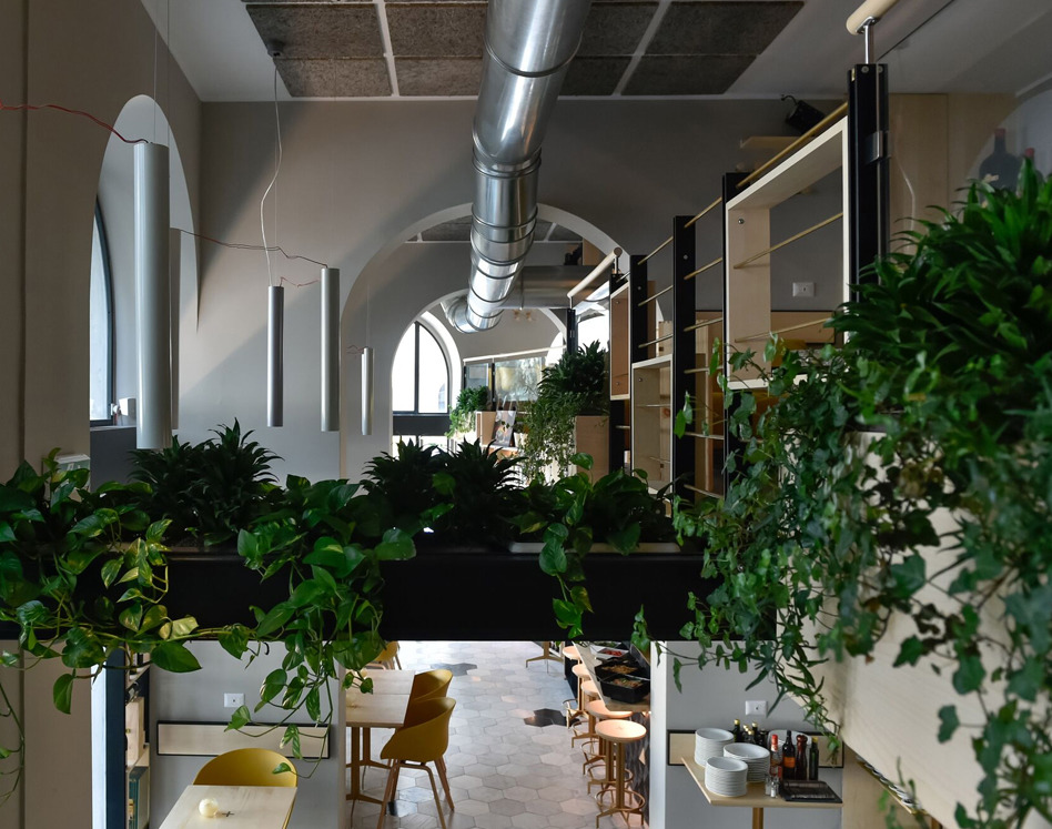 米兰 PARCO MILANO 餐厅,绿意环绕的多感官体验空间-6