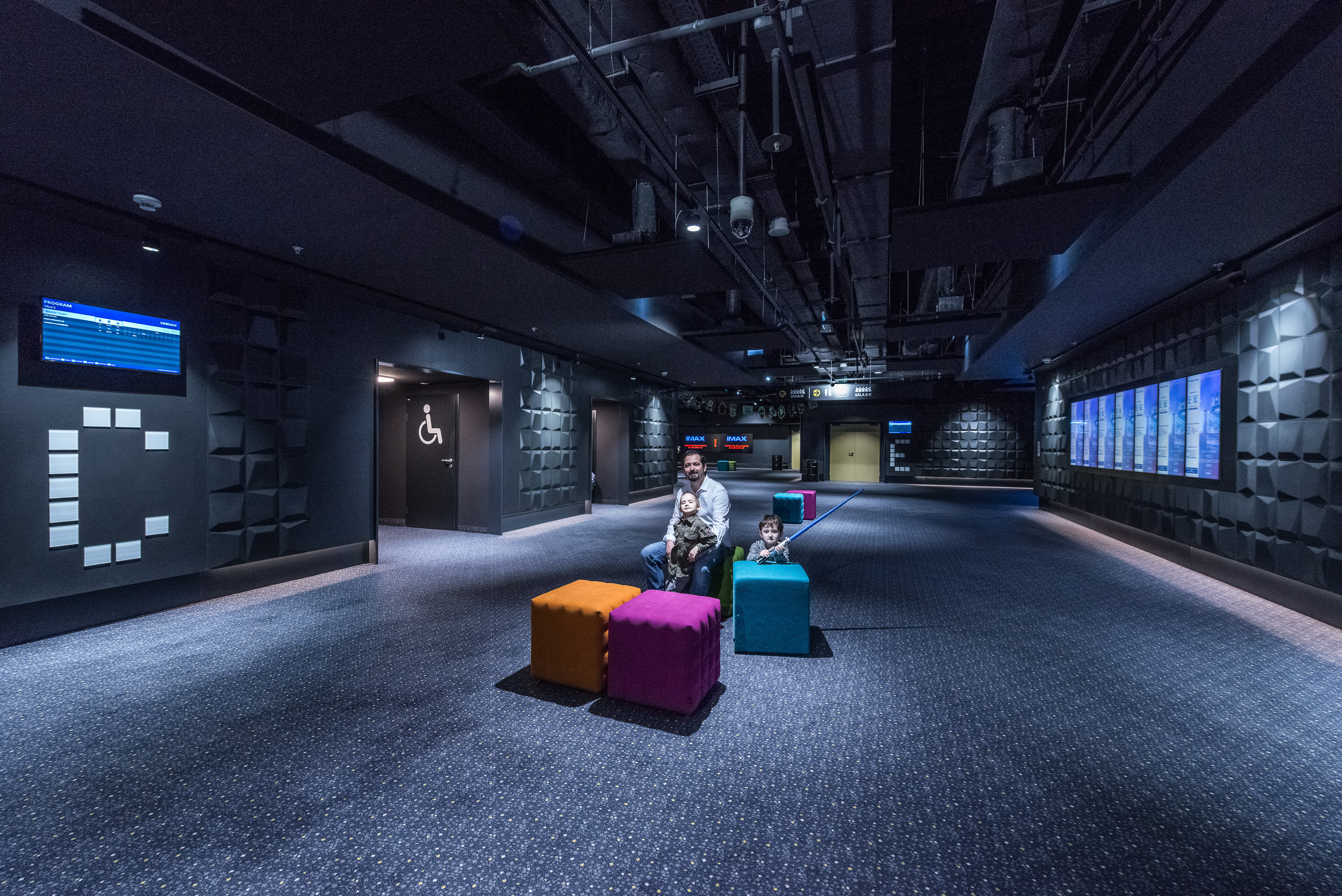 像素之韵 · CINEMAX 影院室内设计-14